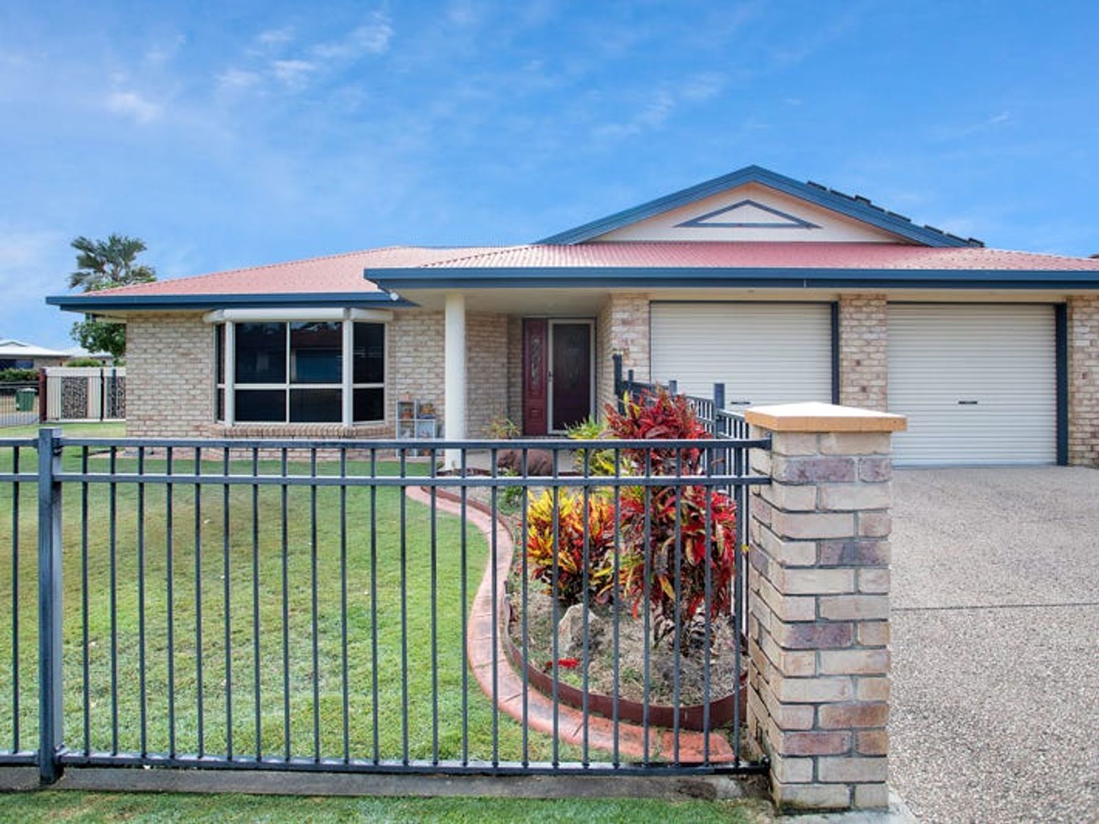 33 Royal Sands Boulevard, Bucasia, QLD 4750, Bucasia - Thumbnail 2