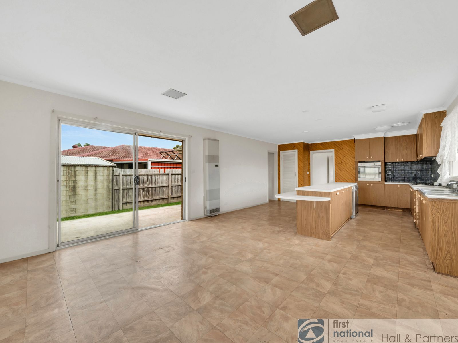 10 Nambour Road, Keysborough, VIC 3173, Keysborough - Thumbnail 5