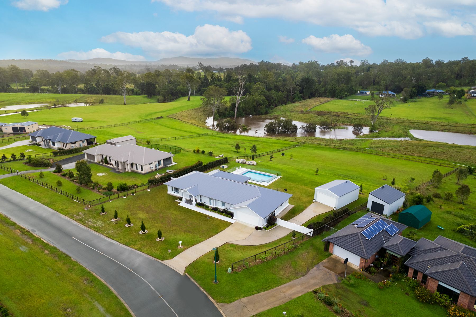 51-53 Riemore Circuit, Tamborine QLD 4270, Tamborine - Thumbnail 2