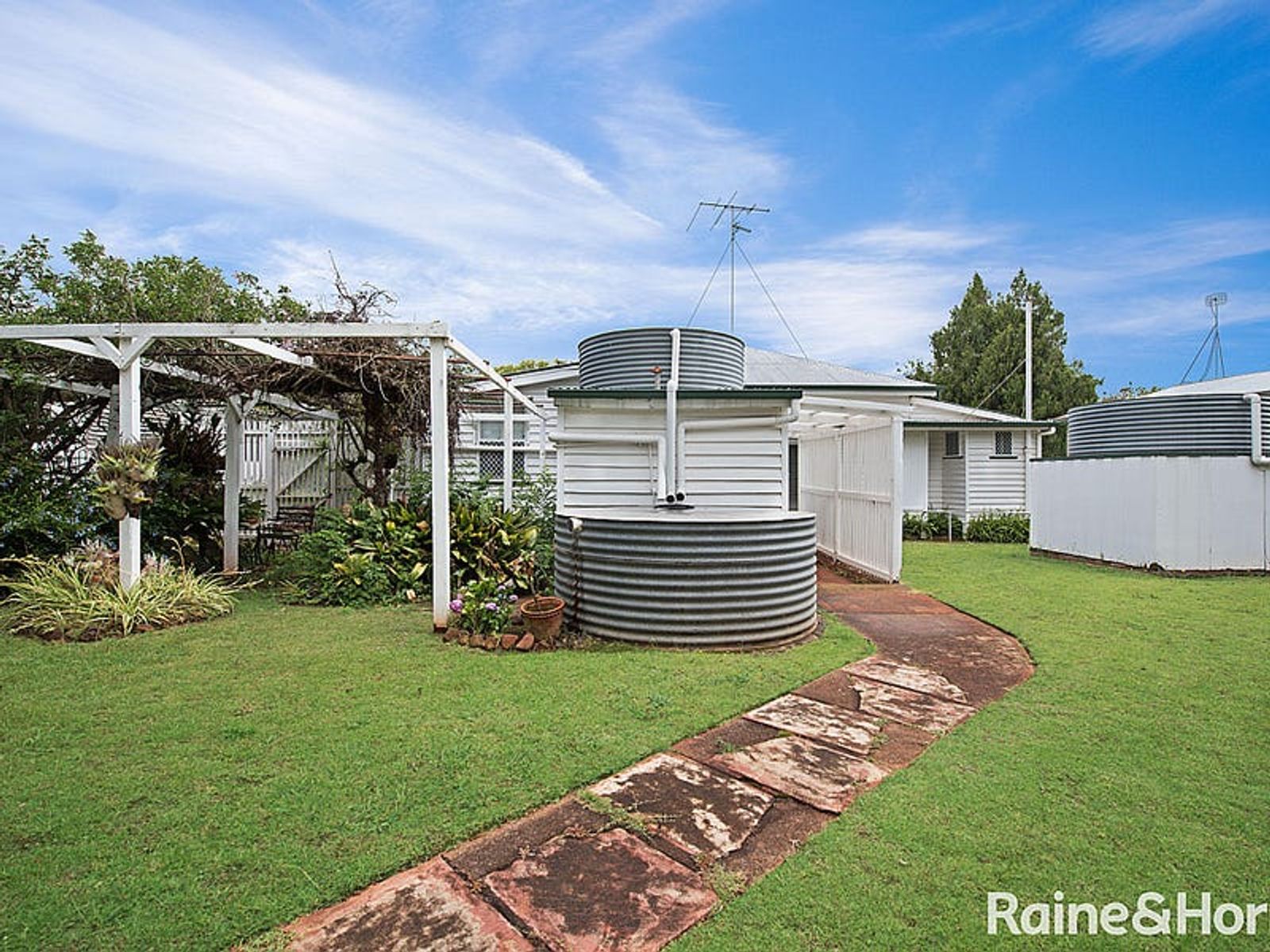 128 Taylor Street, Newtown QLD 4350, Newtown - Thumbnail 4