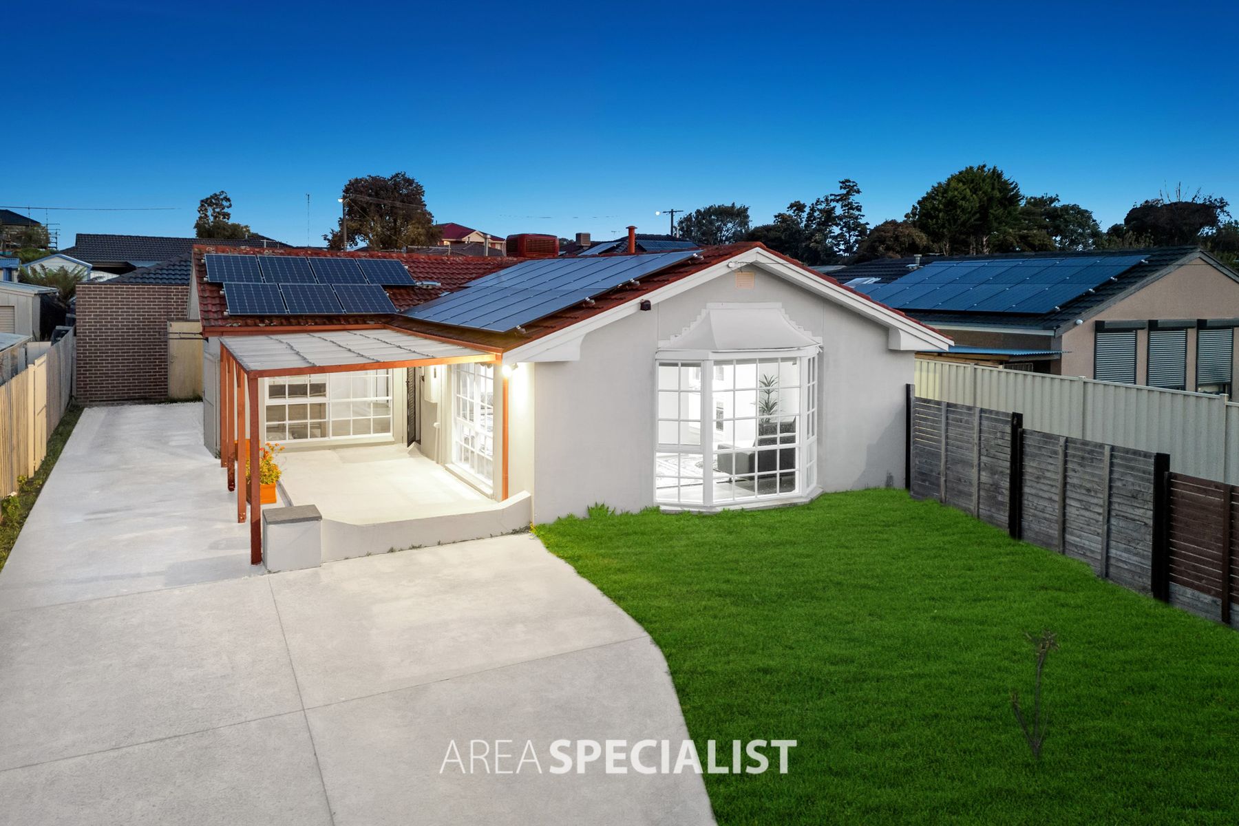 4 Sinclair Court, Hampton Park, VIC 3976, Hampton Park - Thumbnail 2