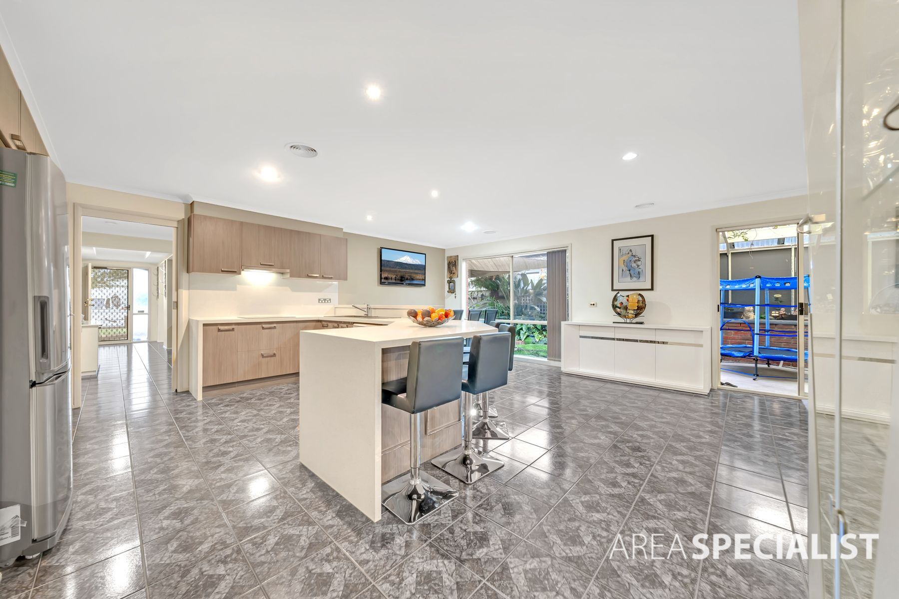 11 Byron Court, Narre Warren South, VIC 3805, Narre Warren South - Thumbnail 6