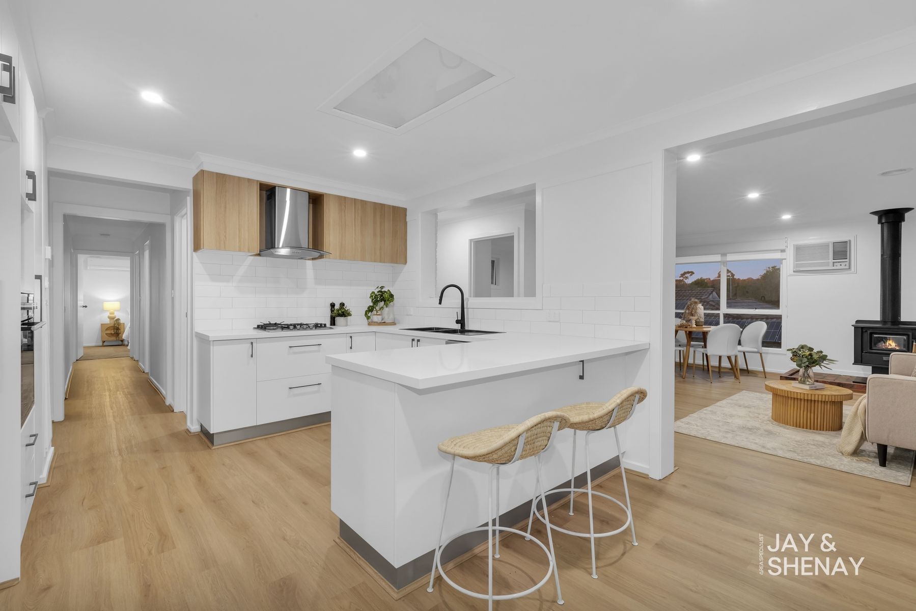 94 Chalcot Drive, Endeavour Hills, VIC 3802, Endeavour Hills - Thumbnail 4
