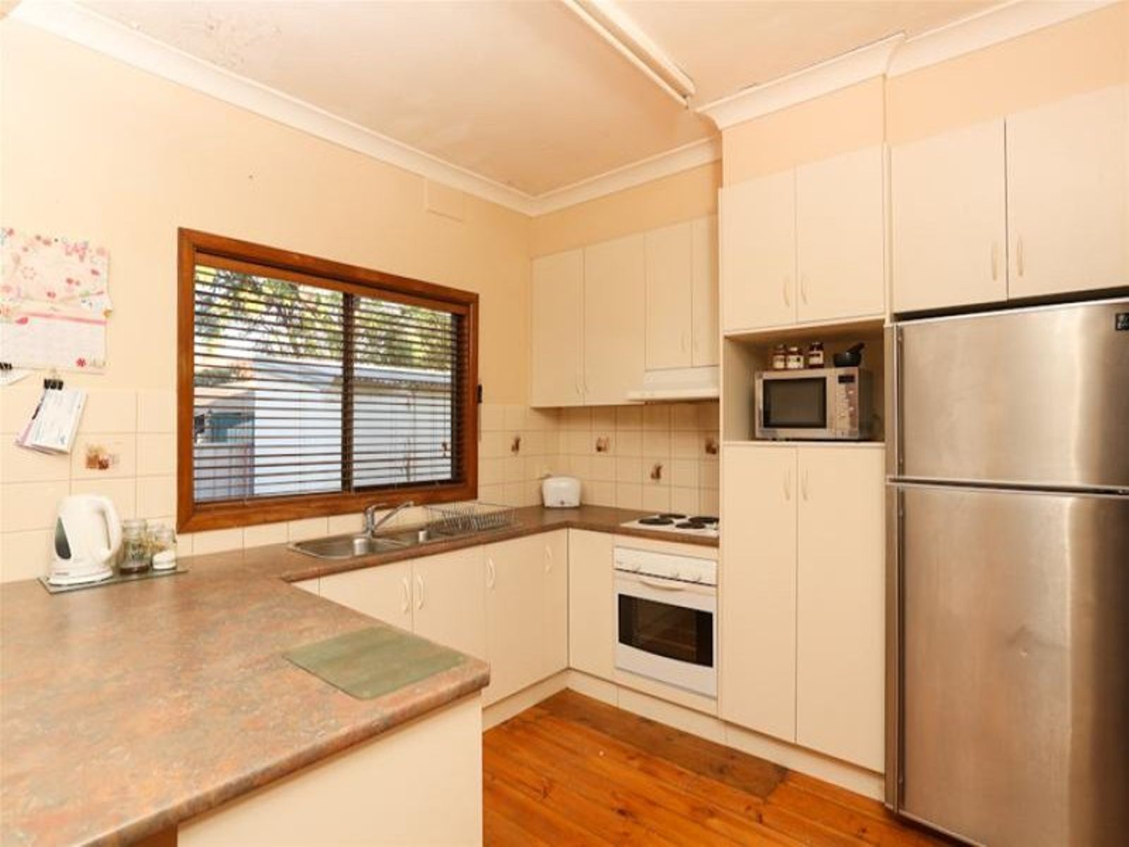 22 Floral Avenue East, Mildura - Thumbnail 2