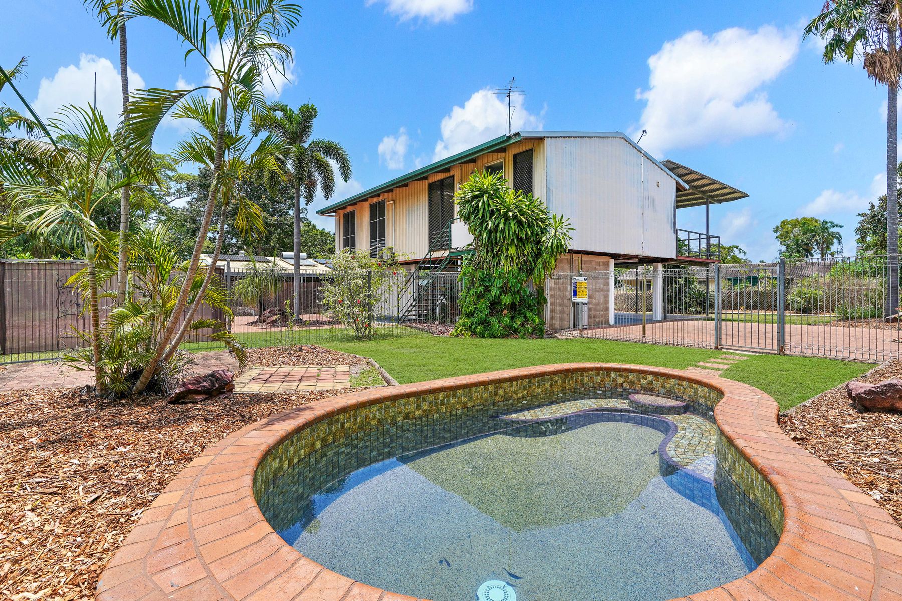 122 Tiwi Gardens, Tiwi NT 0810, Tiwi - Thumbnail 3