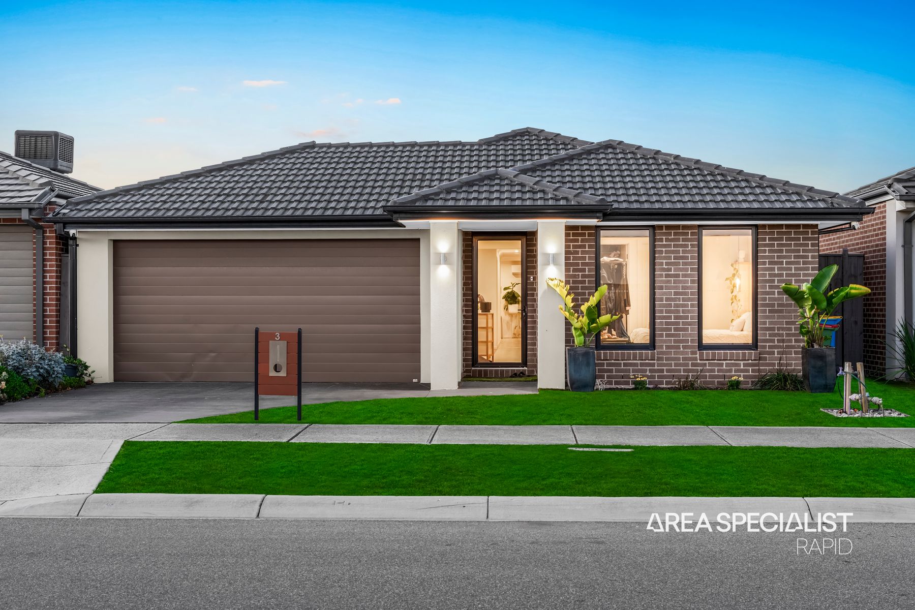 3 Panther Close, Clyde North, Clyde North - Thumbnail 3