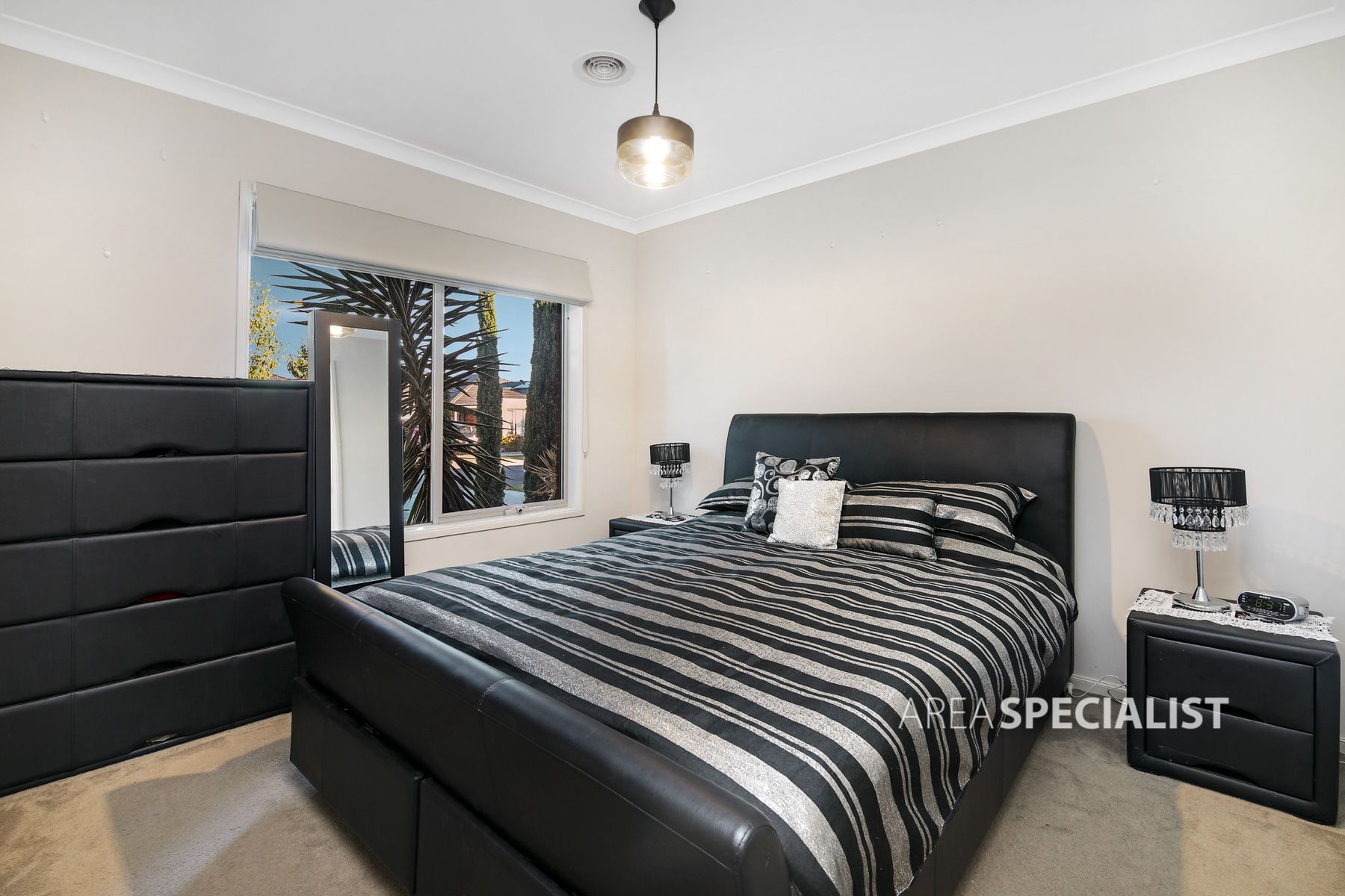 15 Dahlia Crescent, Keysborough, VIC 3173, Keysborough - Thumbnail 7