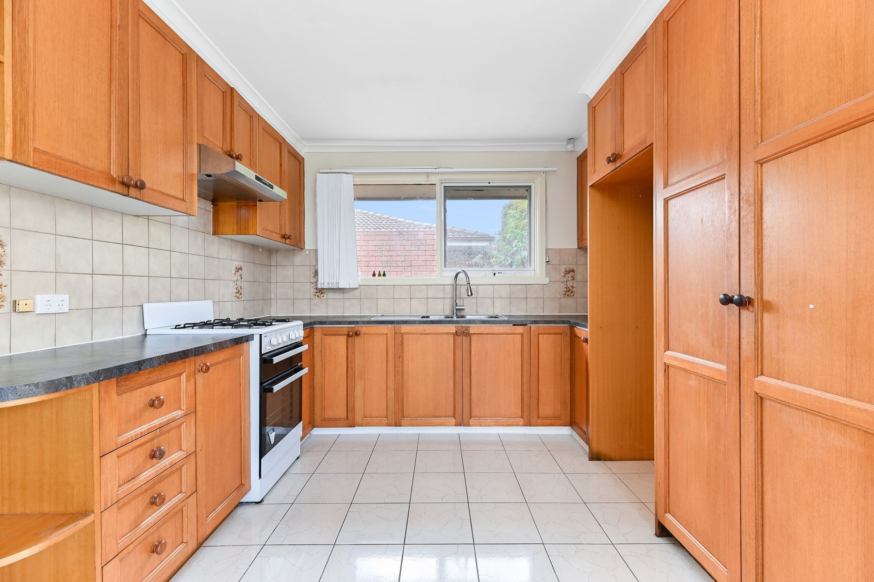 1/235 Gladstone Road, Dandenong North, VIC 3175, Dandenong North - Thumbnail 4