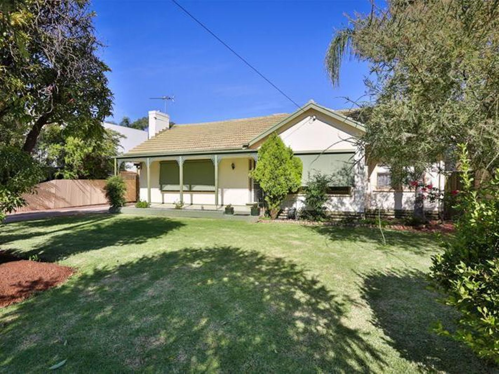 257 Cureton Avenue, Mildura - Image 1