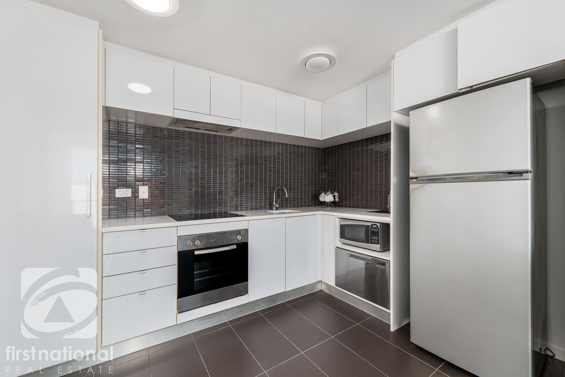 40/2-4 Kingsway Place, Townsville City QLD 4810, Townsville City - Thumbnail 6