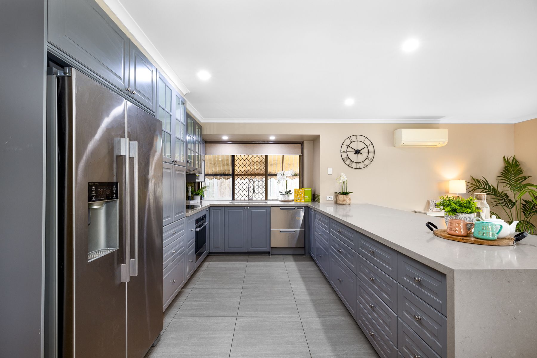 24 Conifer Street, Hillcrest QLD 4118, Hillcrest - Thumbnail 3
