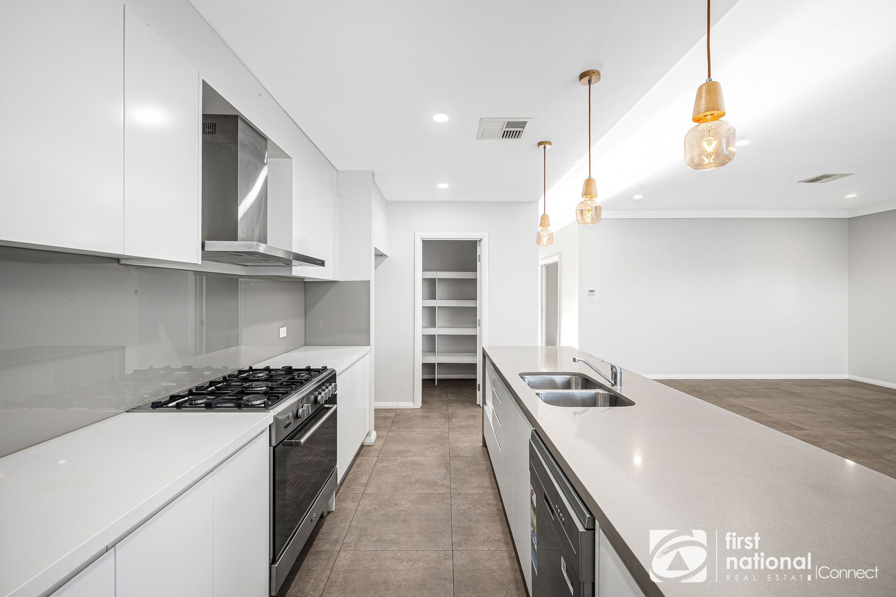 16 Vine St, Pitt Town NSW 2756, Pitt Town - Thumbnail 2