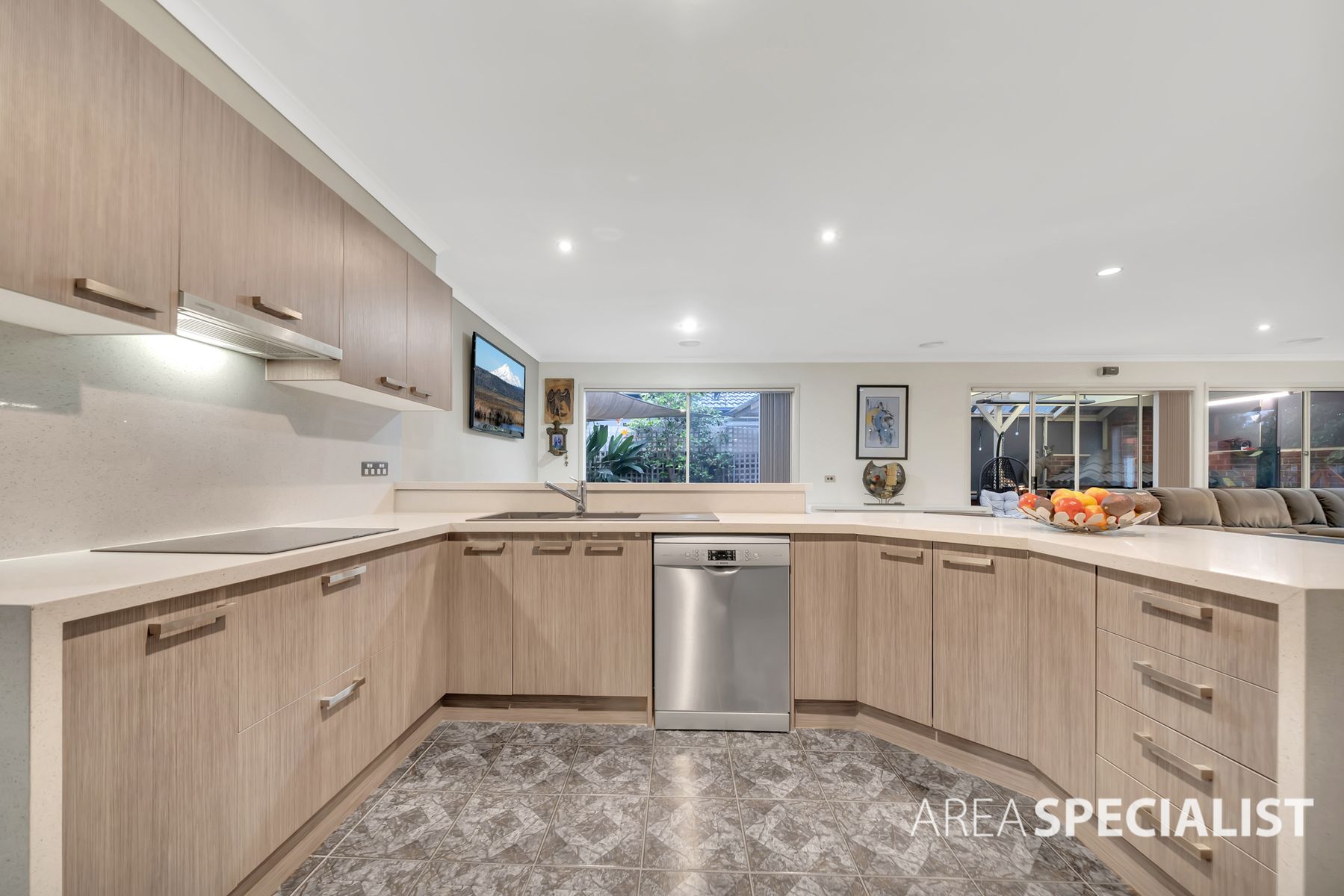 11 Byron Court, Narre Warren South, VIC 3805, Narre Warren South - Thumbnail 5