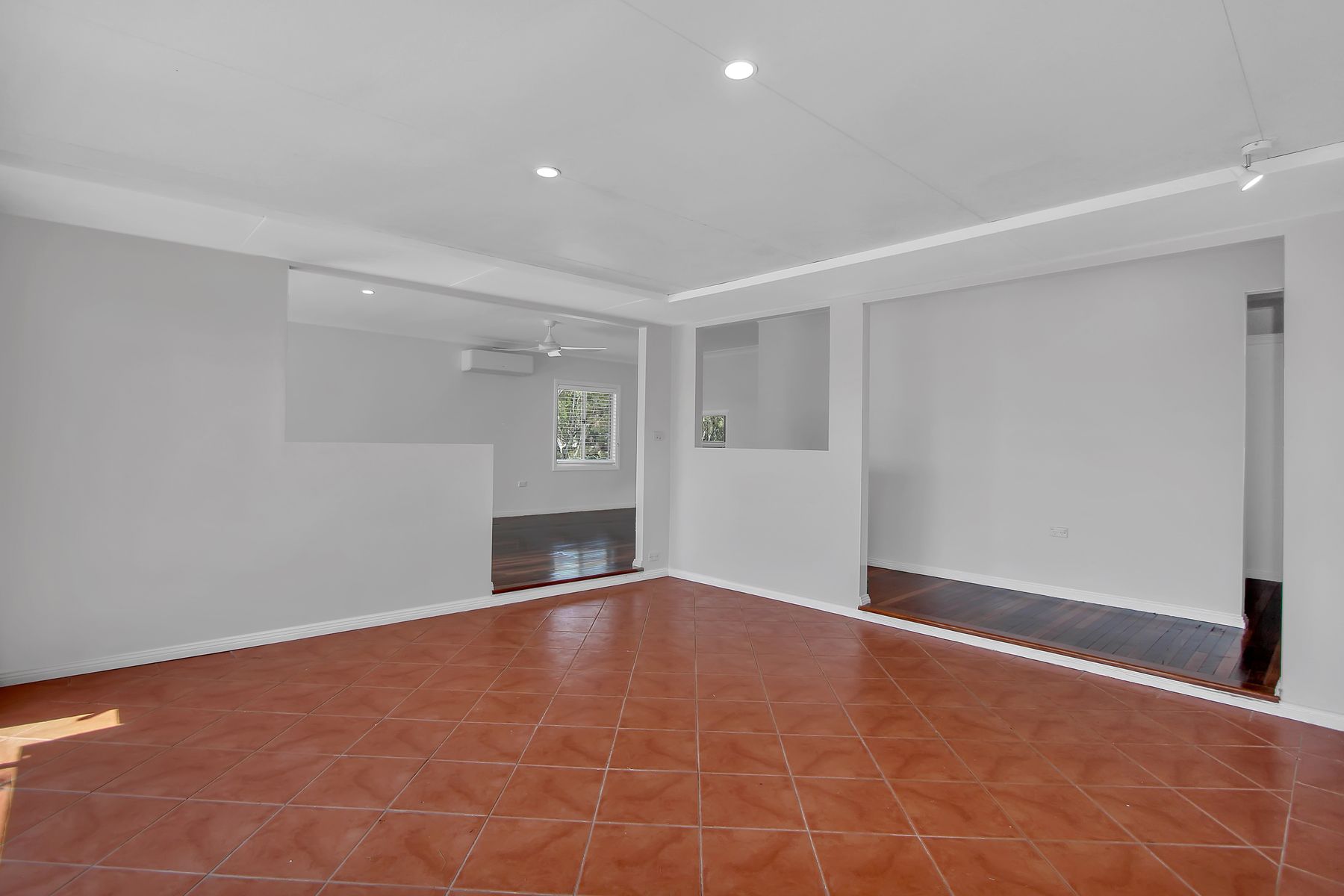 12 Catherine Street, Port Macquarie NSW 2444, Port Macquarie - Thumbnail 3