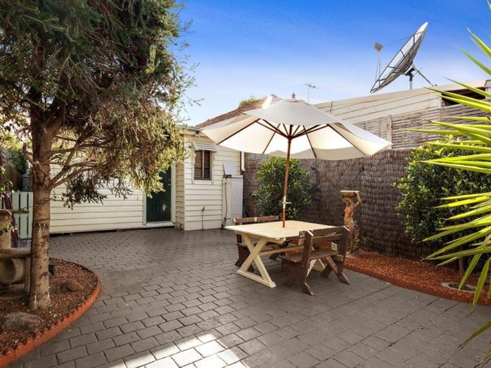 54 Hardiman Street, Kensington - Thumbnail 3