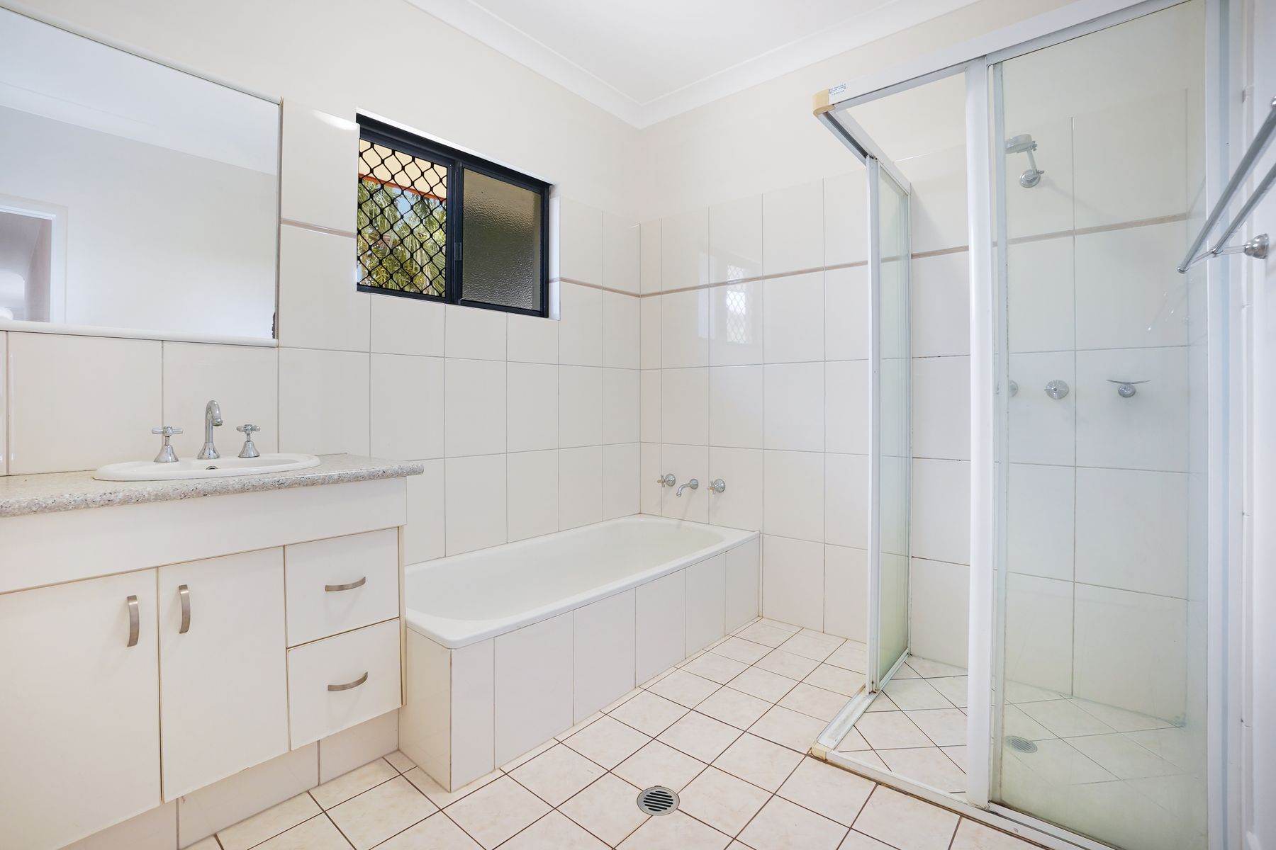 24 Yirra Crescent, Rosebery NT 0832, Rosebery - Thumbnail 8