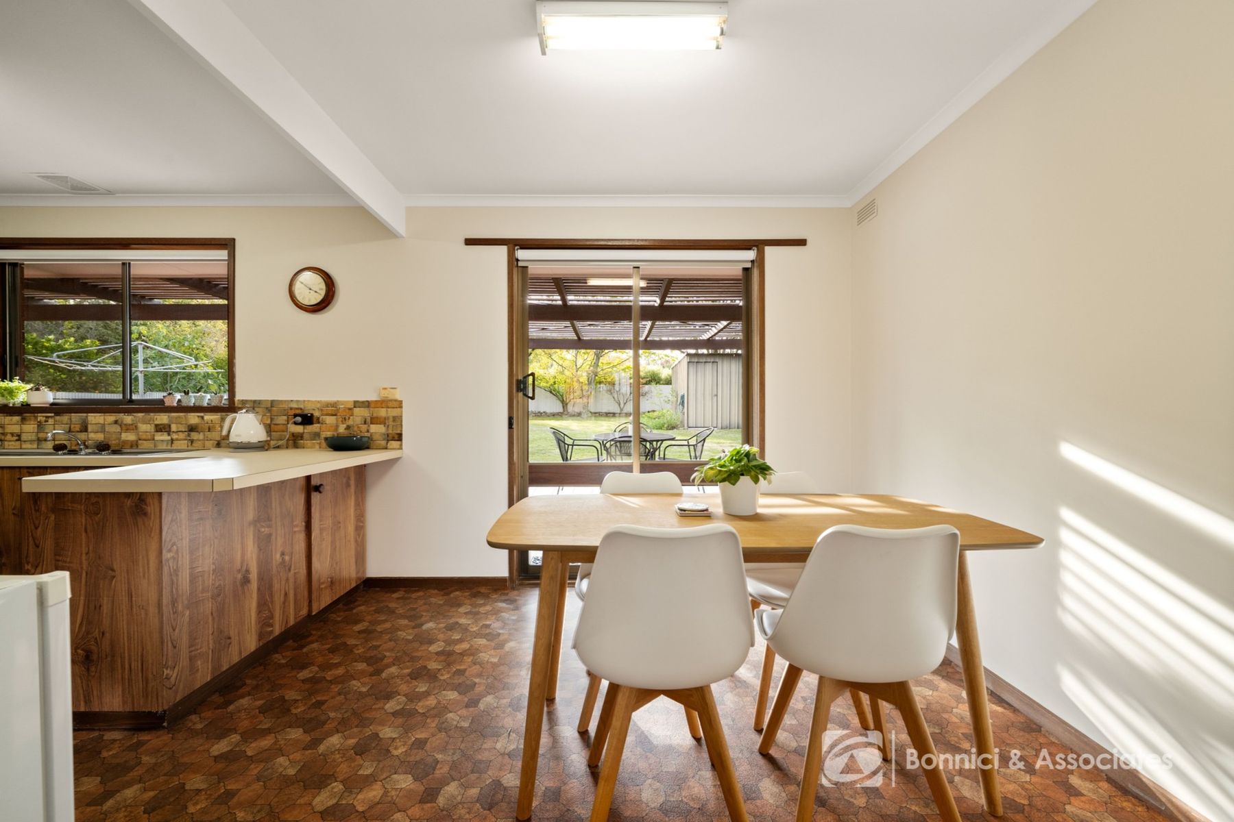 21 Spring Street, Beechworth VIC 3747, Beechworth - Thumbnail 5