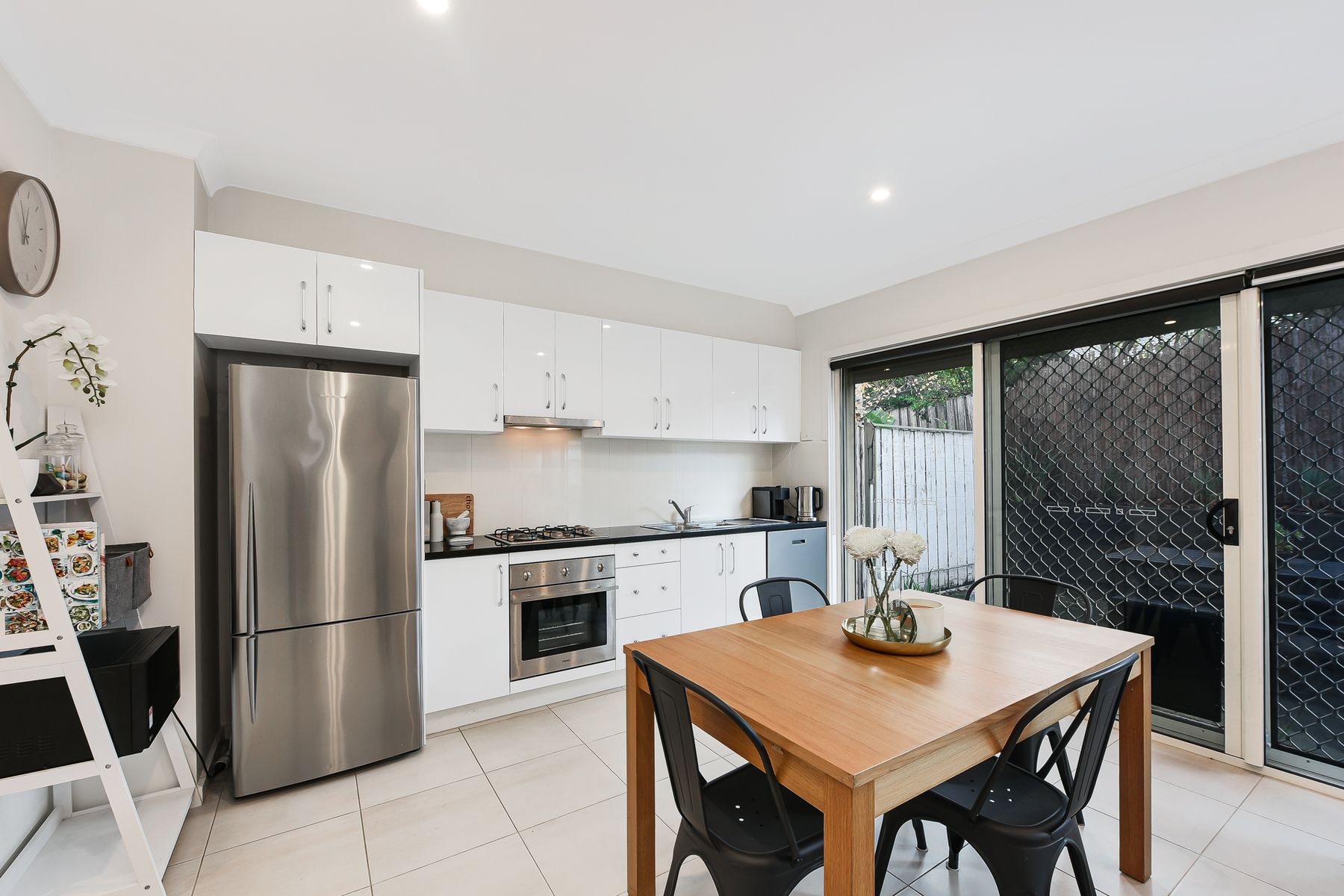4/10, Noble Park - Thumbnail 7