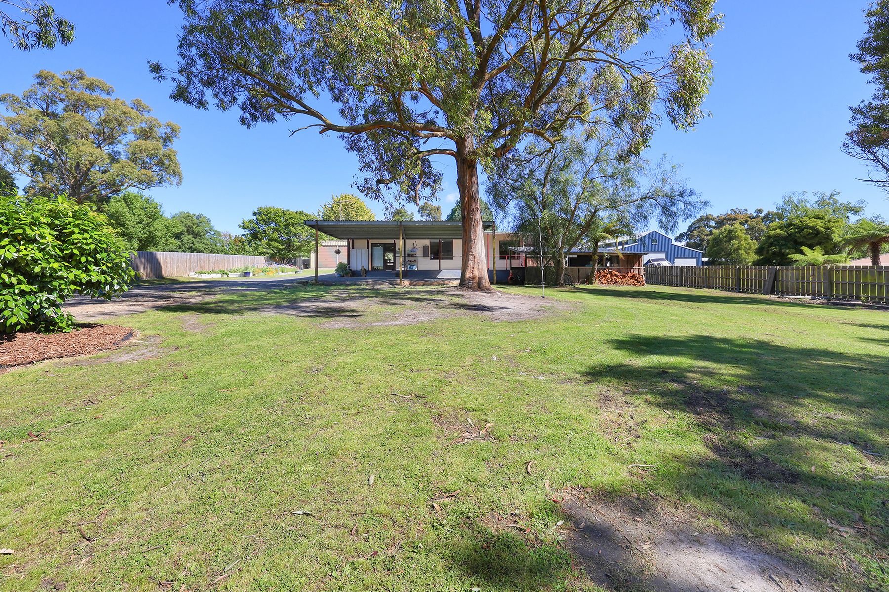 5, Willow Grove - Thumbnail 3