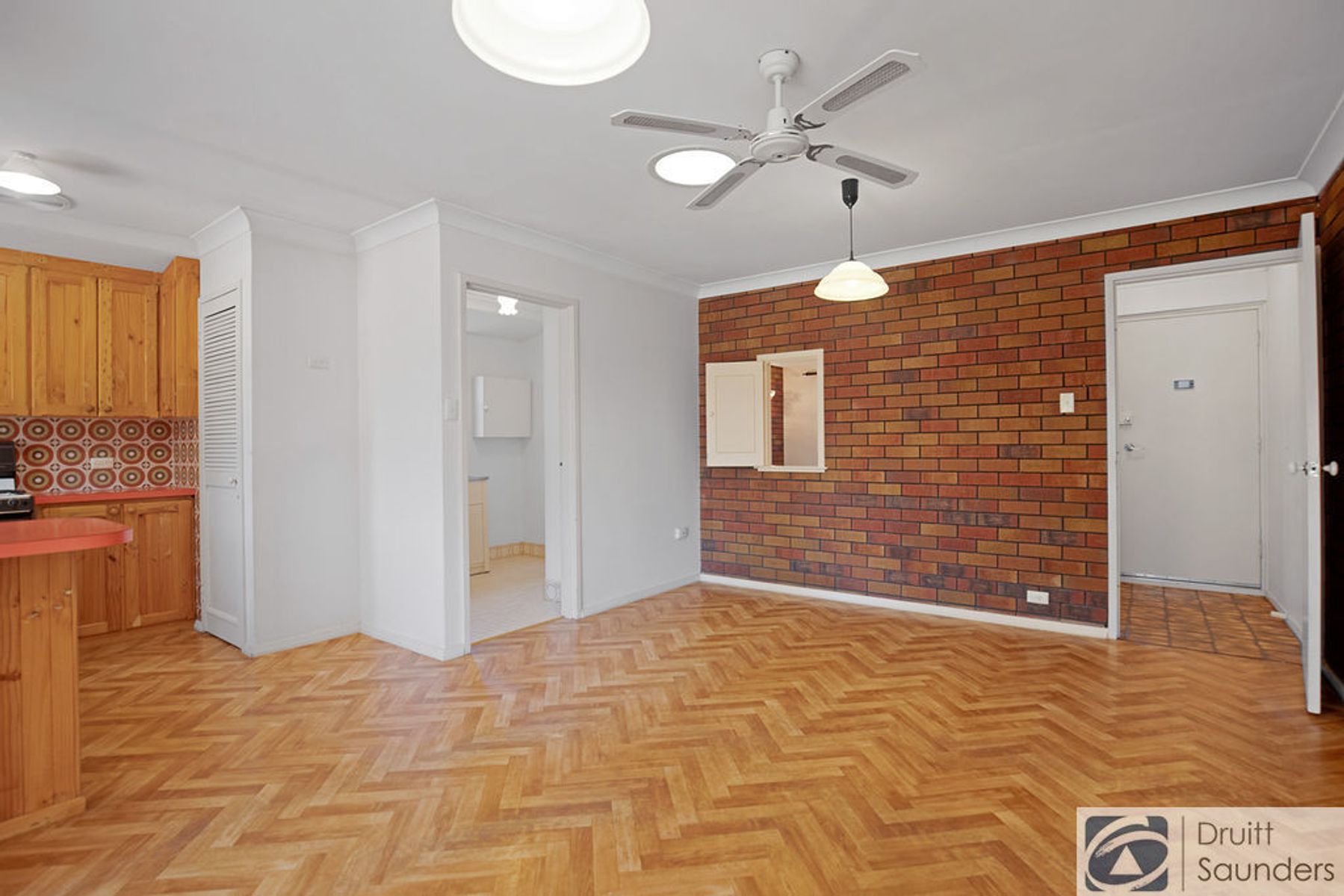 34 Stanton Crescent, Greenwood WA 6024, Greenwood - Thumbnail 2