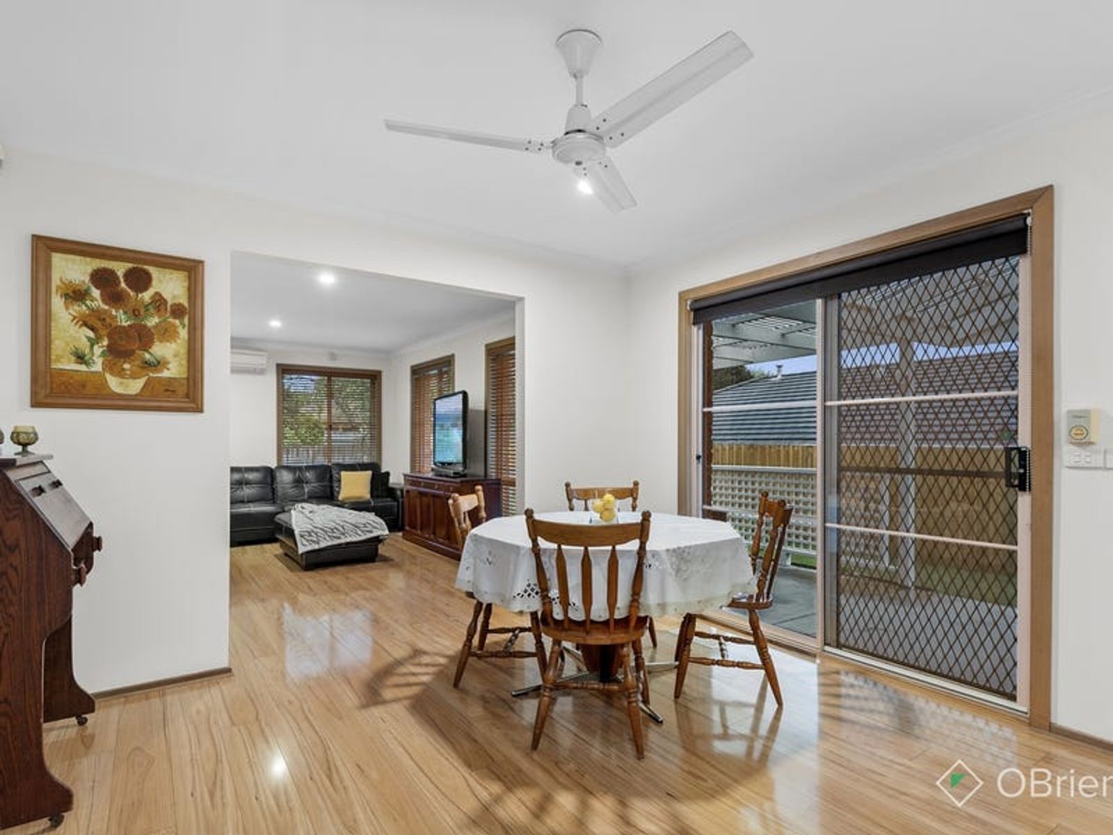 10 Maryrose Crescent, Endeavour Hills, VIC 3802, Endeavour Hills - Thumbnail 6