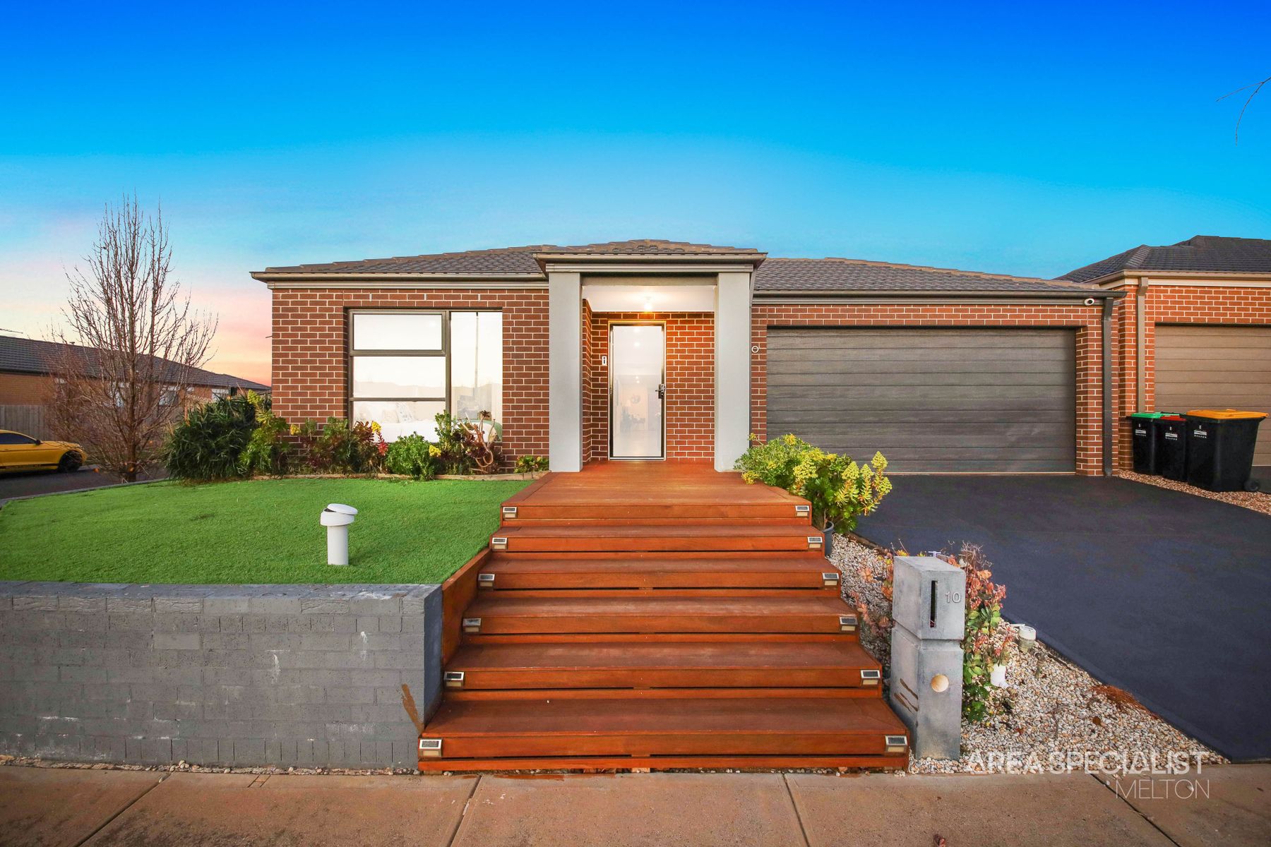 10 Horan Way, Weir Views, VIC 3338, Weir Views - Thumbnail 2