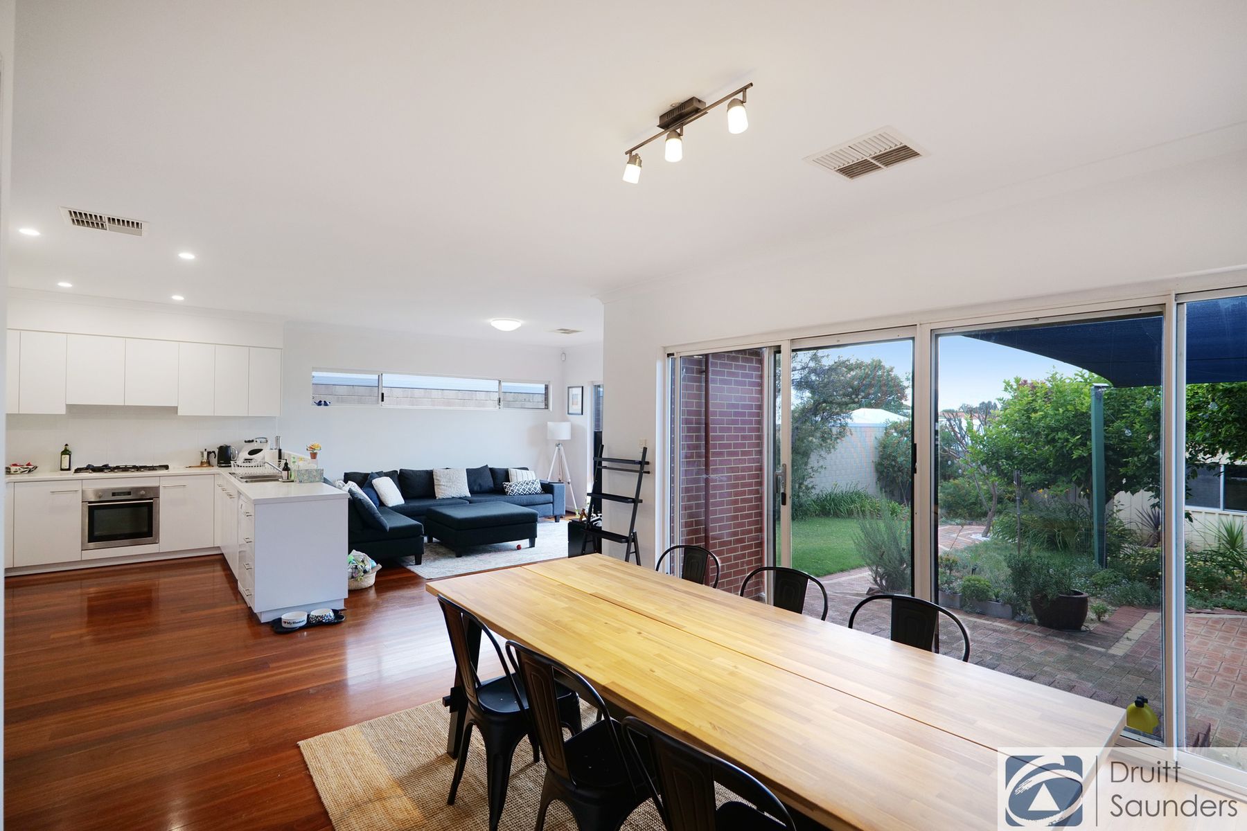 11 Diana Street, Innaloo WA 6018, Innaloo - Thumbnail 6