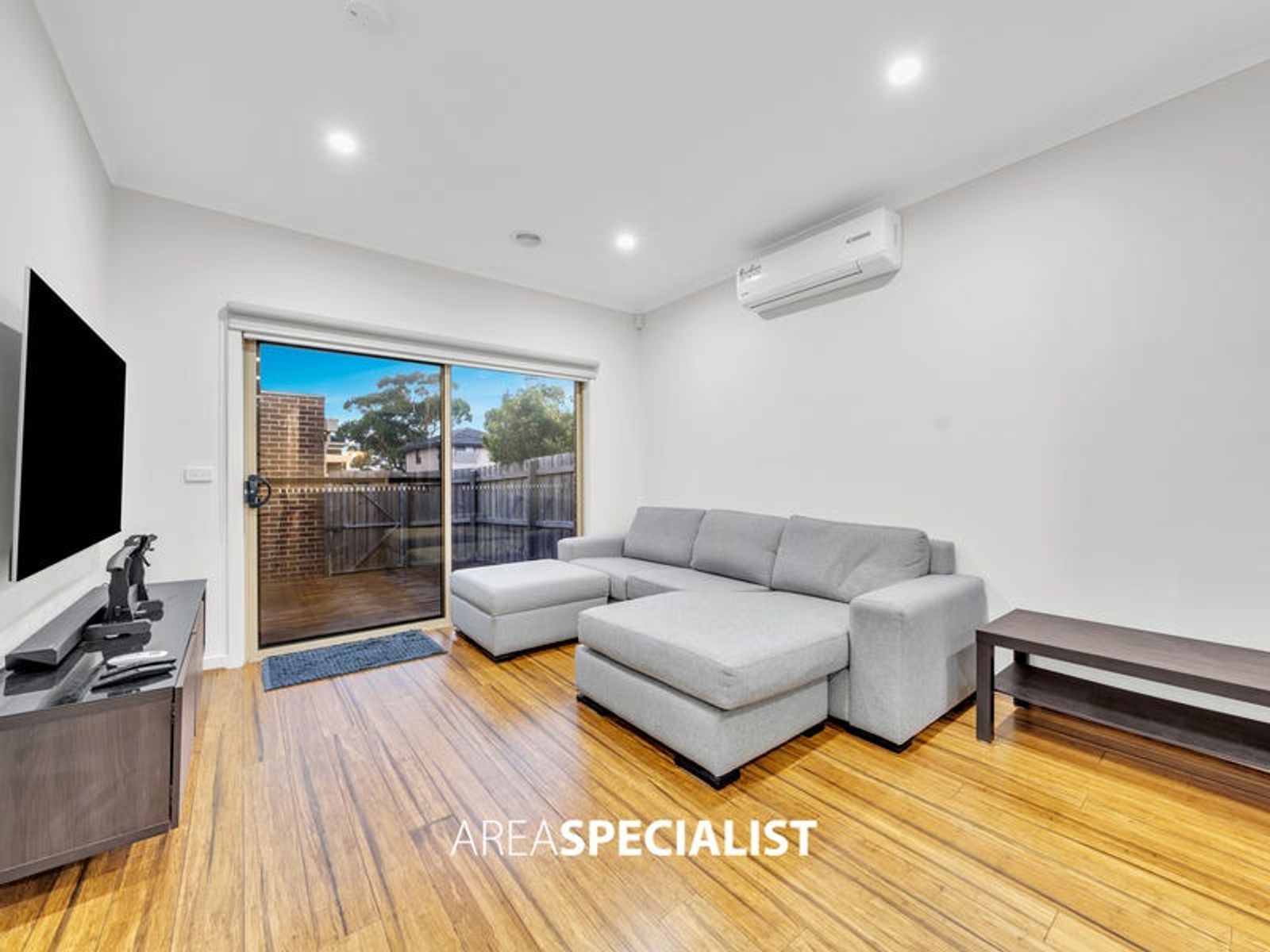 4/32 Central Road, Hampton Park, VIC 3976, Hampton Park - Thumbnail 3