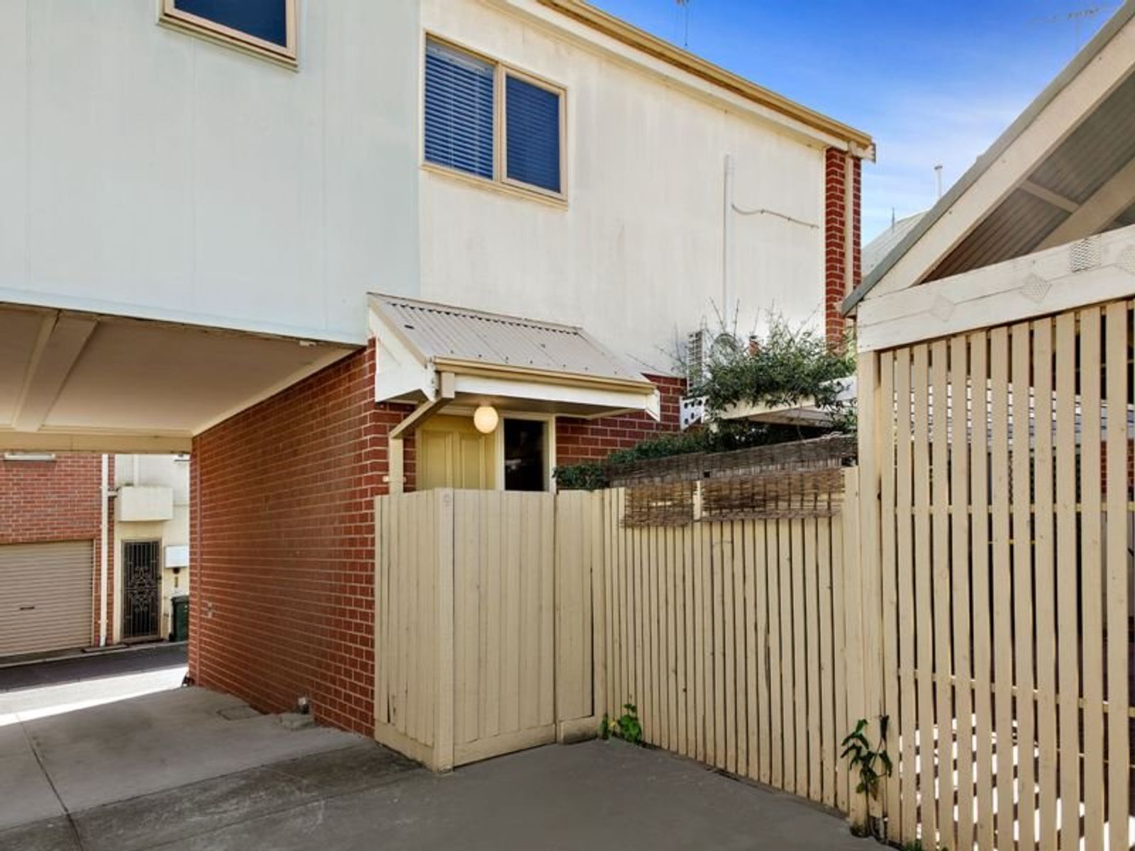 9 Birch Lane, Kensington - Thumbnail 8