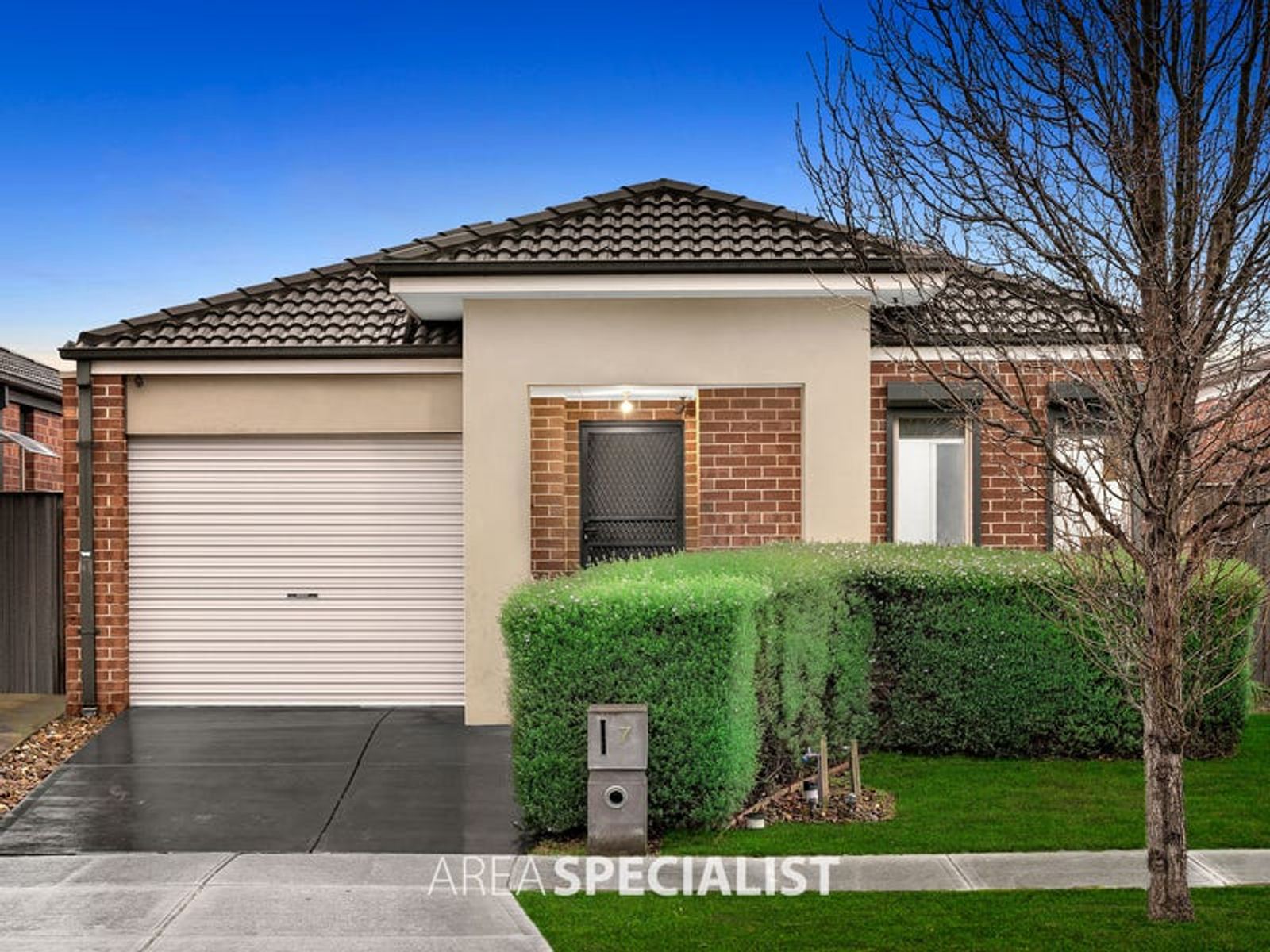 7 Paxford Drive, Cranbourne North, VIC 3977