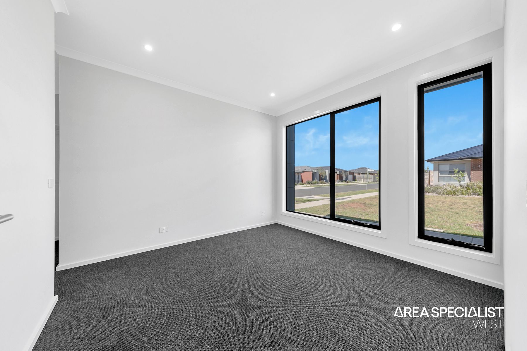 11 Kensal Walk, Wyndham Vale, VIC 3024, Wyndham Vale - Thumbnail 2