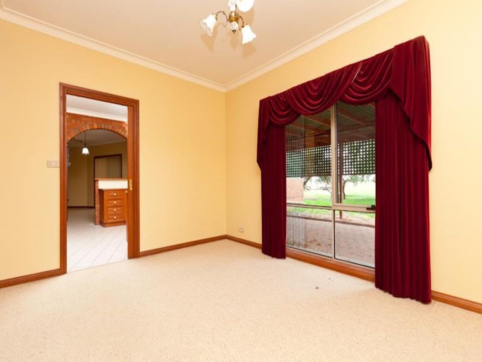 699 Deakin Avenue, Mildura - Thumbnail 4