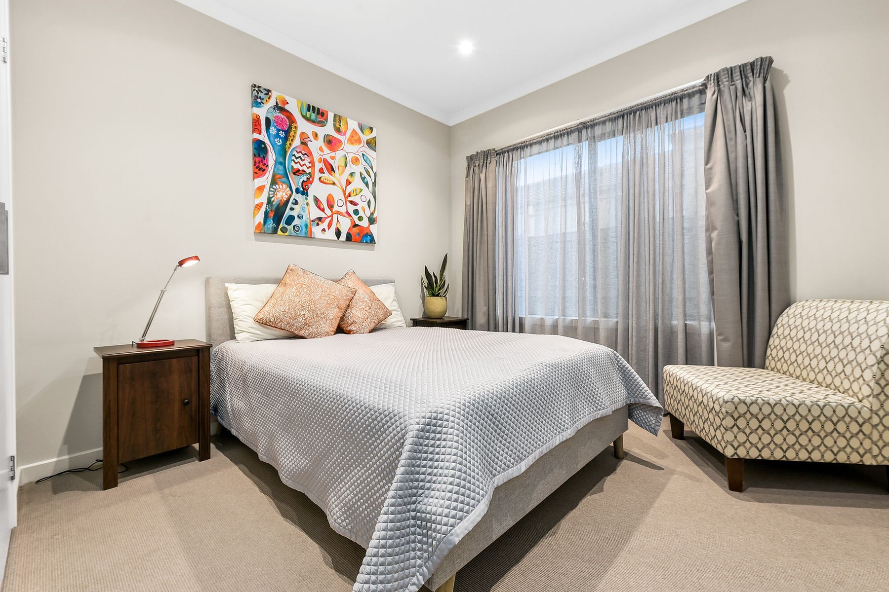 140 Stanley Road Web 11