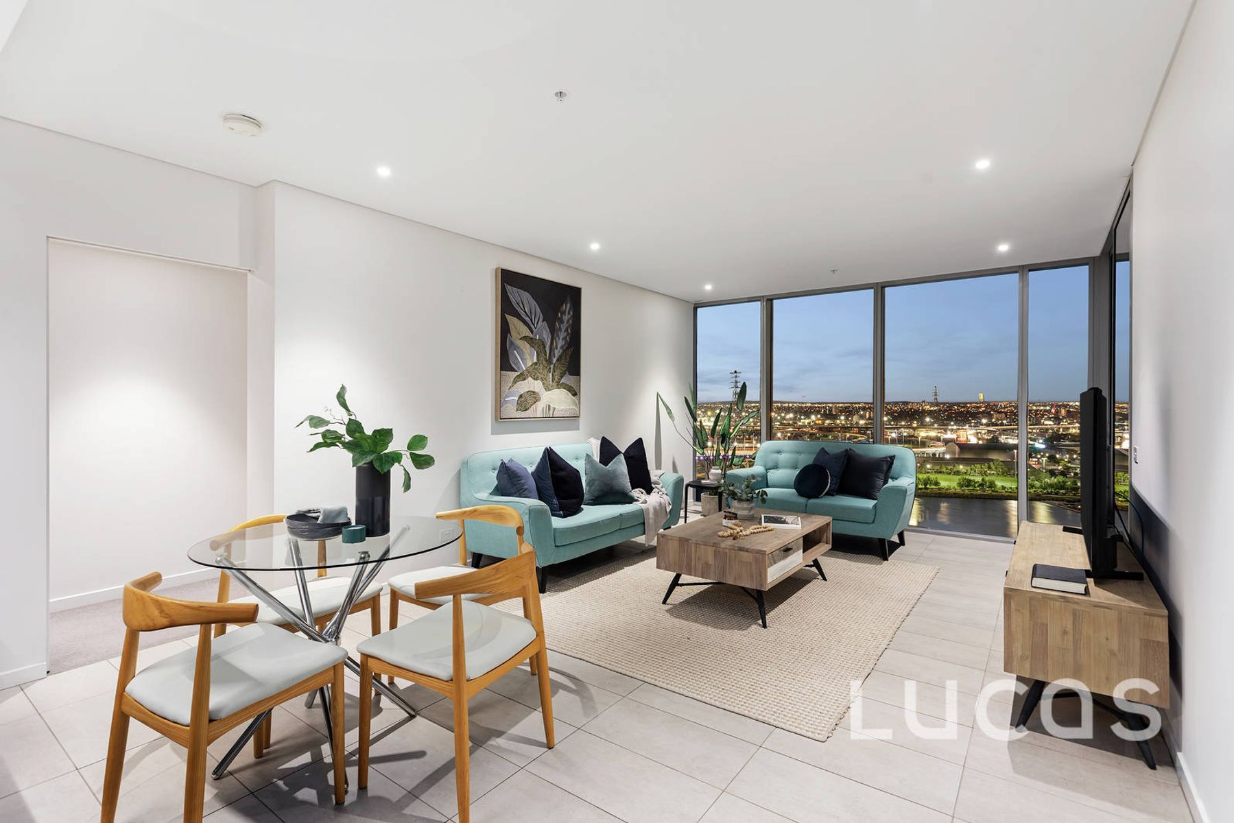 2502/81 South Wharf Drive, DOCKLANDS