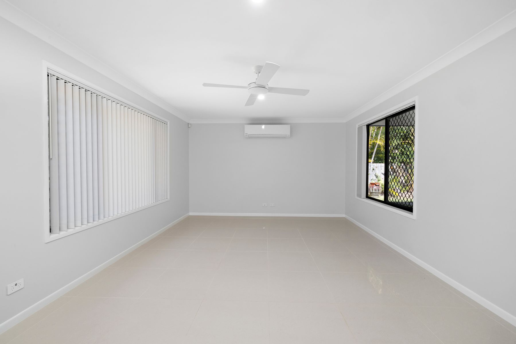 18 Attenborough Circuit, Redland Bay QLD 4165, Redland Bay - Thumbnail 5