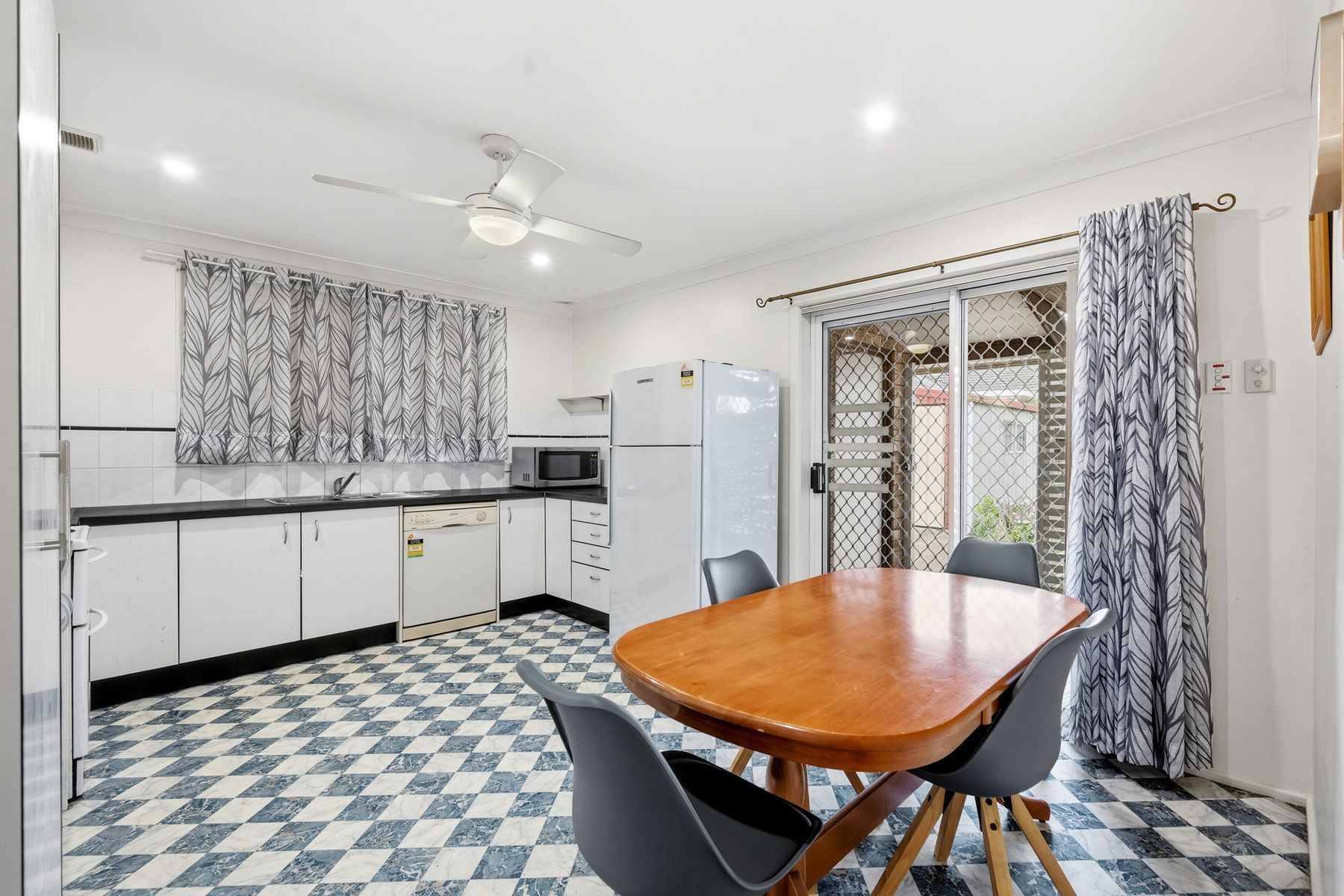 3 Hilda Street, Prospect, NSW 2148, Prospect - Thumbnail 6