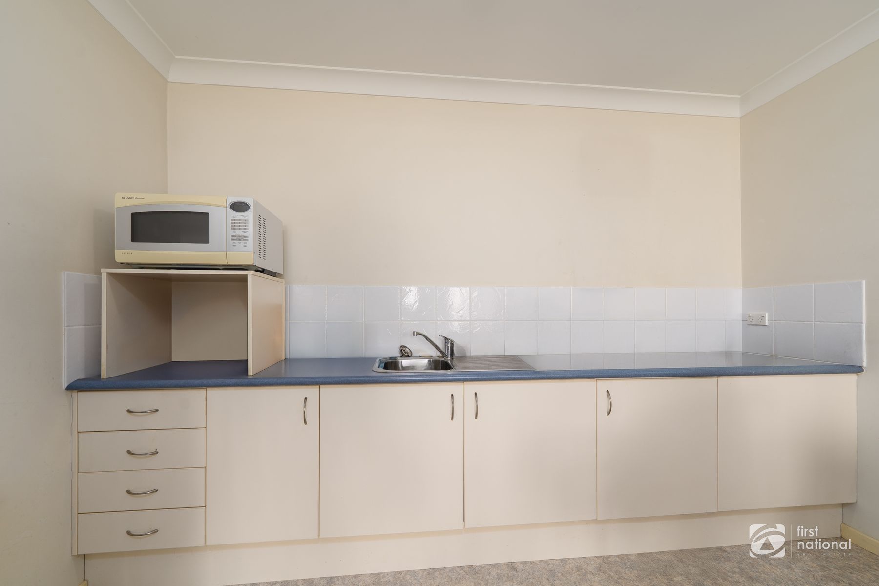 22/80-92 Queen Elizabeth Drive, Armidale NSW 2350, Armidale - Thumbnail 2