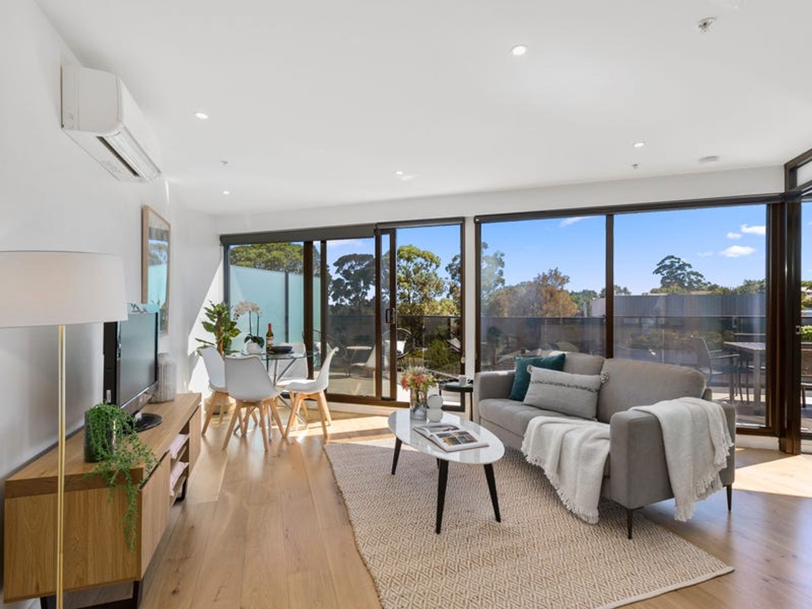 402/12 High Street Road, Glen Iris, VIC 3146, Glen Iris - Thumbnail 2