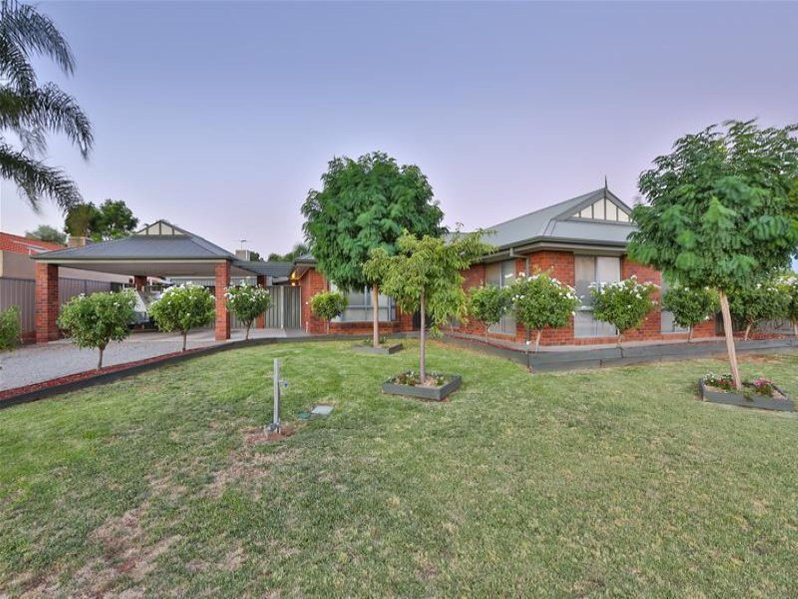 39 Matthew Flinders Drive, Mildura - Thumbnail 2