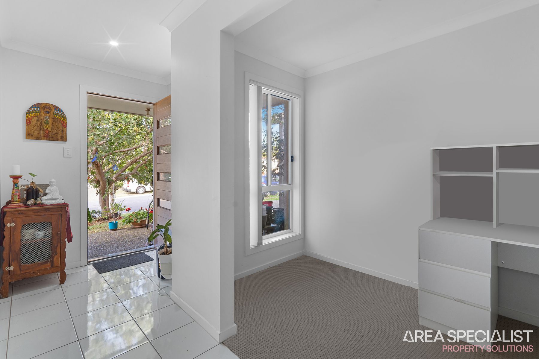 9B Oakvale Avenue, Holmview, QLD 4207, Holmview - Thumbnail 2