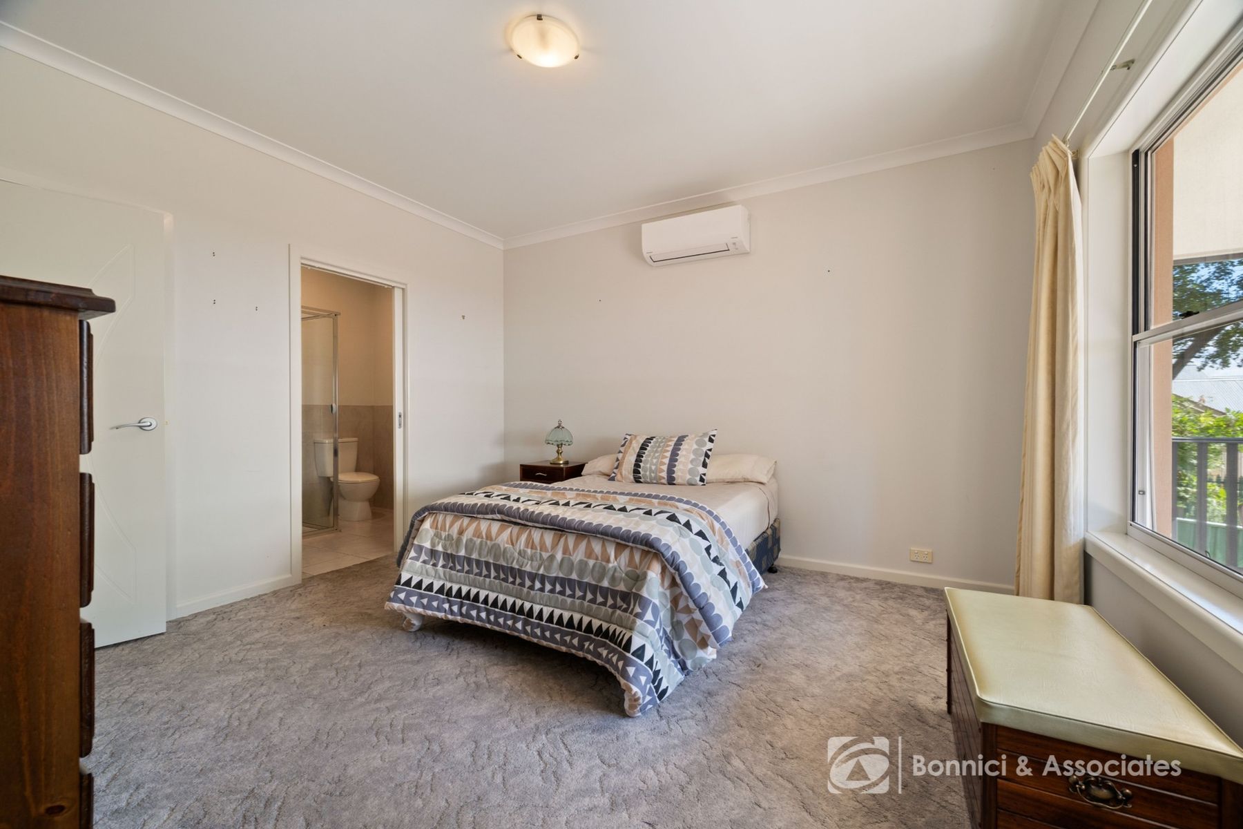 2/9 Priory Lane, Beechworth VIC 3747, Beechworth - Thumbnail 5