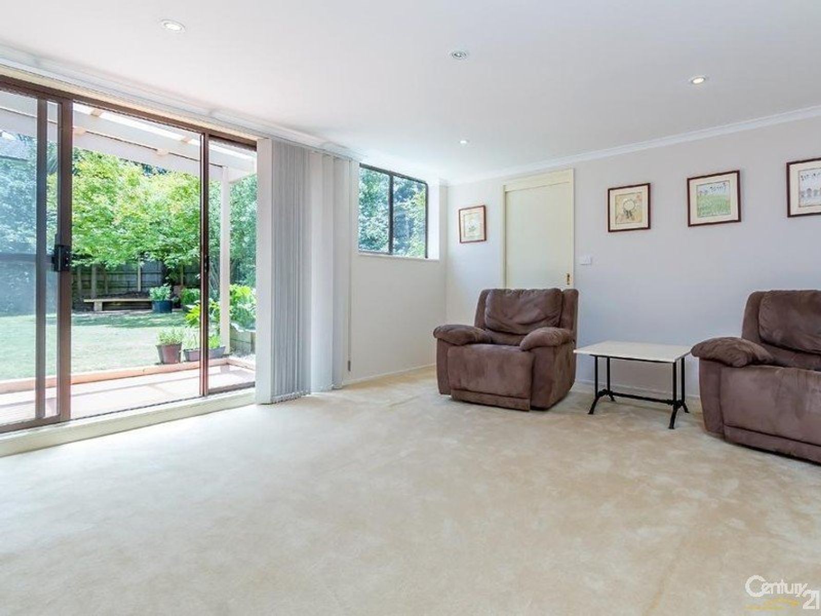 7 Midlothian Place, Glen Waverley, VIC 3150, Glen Waverley - Thumbnail 3