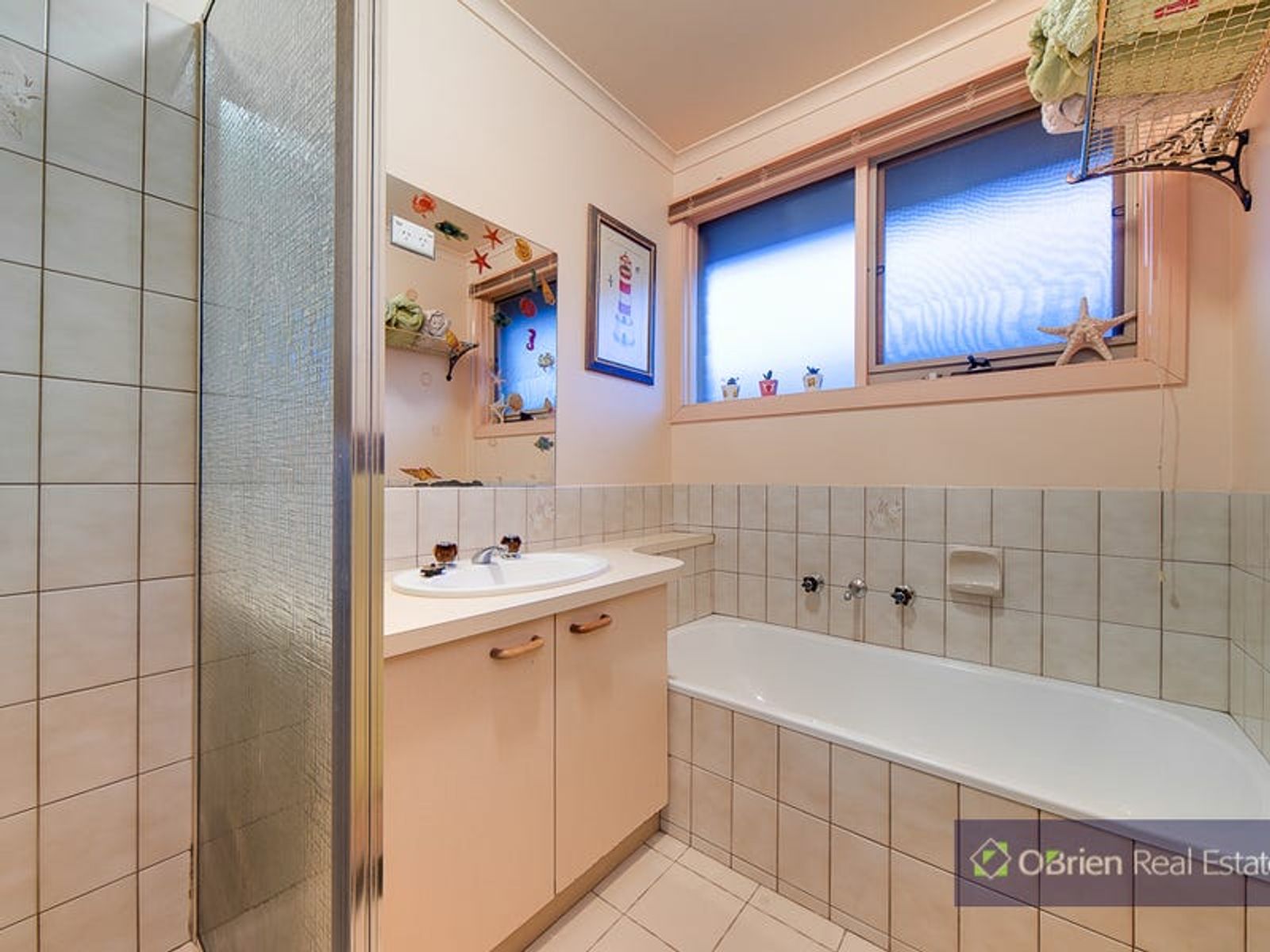 7 Laggan Court, Endeavour Hills, VIC 3802, Endeavour Hills - Thumbnail 5