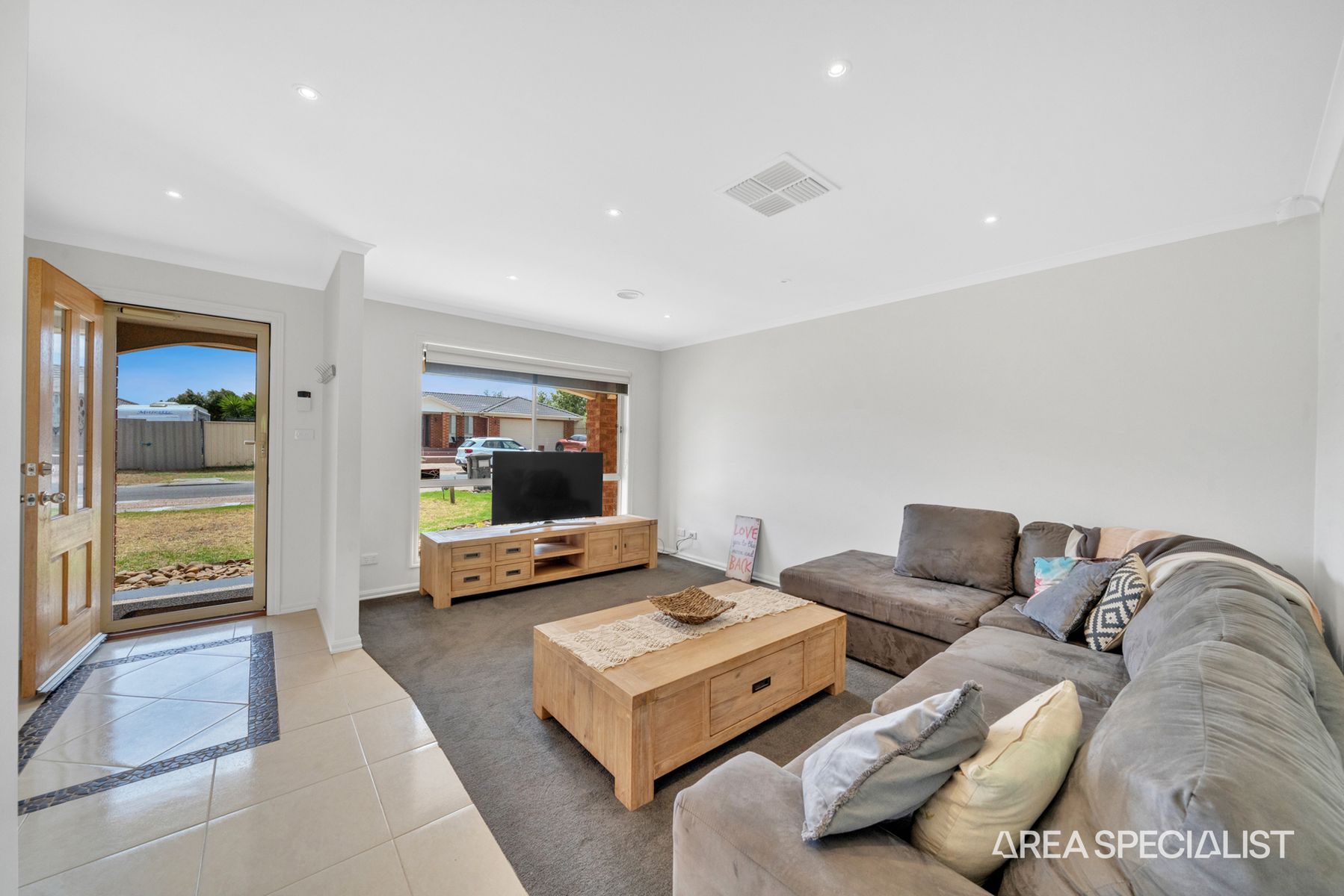 16 Sugar Berry Rise, Harkness, VIC 3337, Harkness - Thumbnail 4