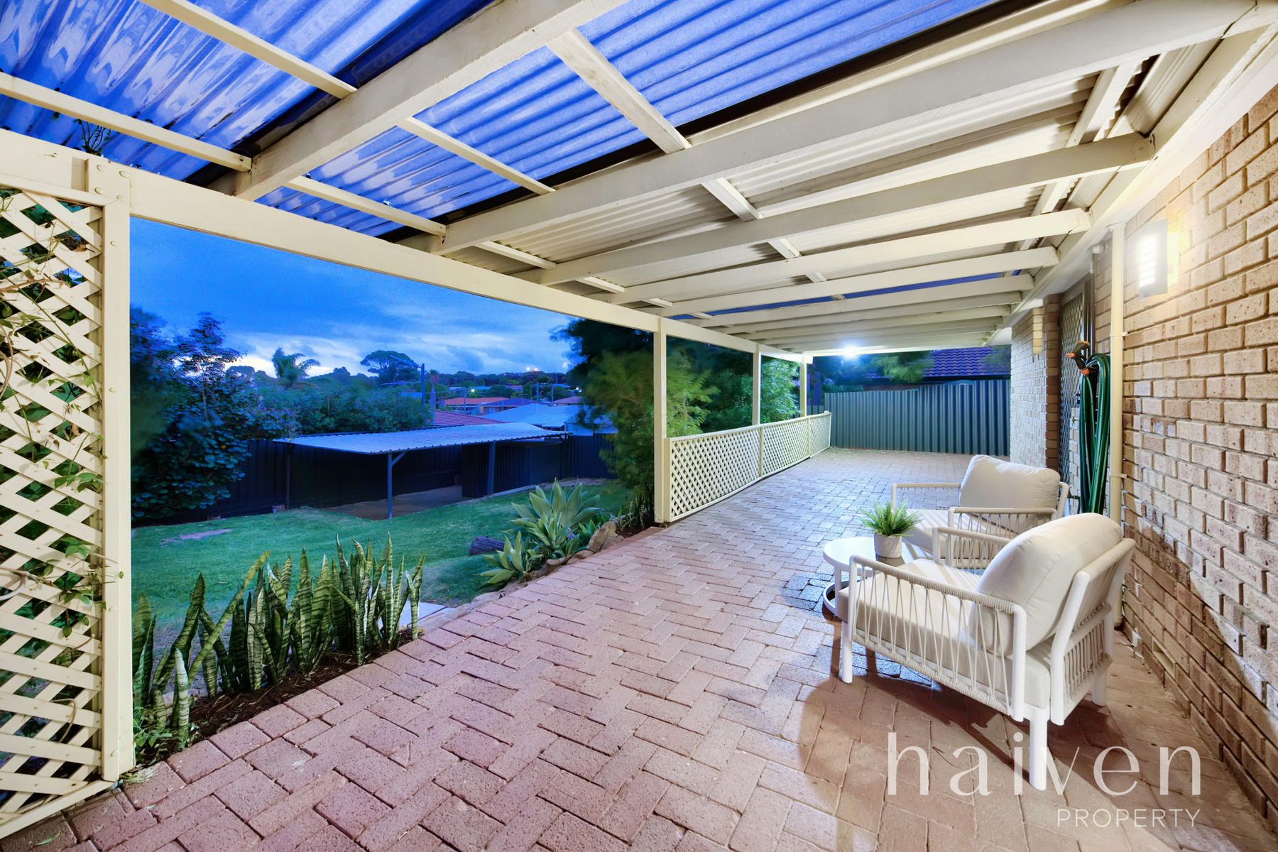 15 Lysander Dr Heathridge  0009.JPG