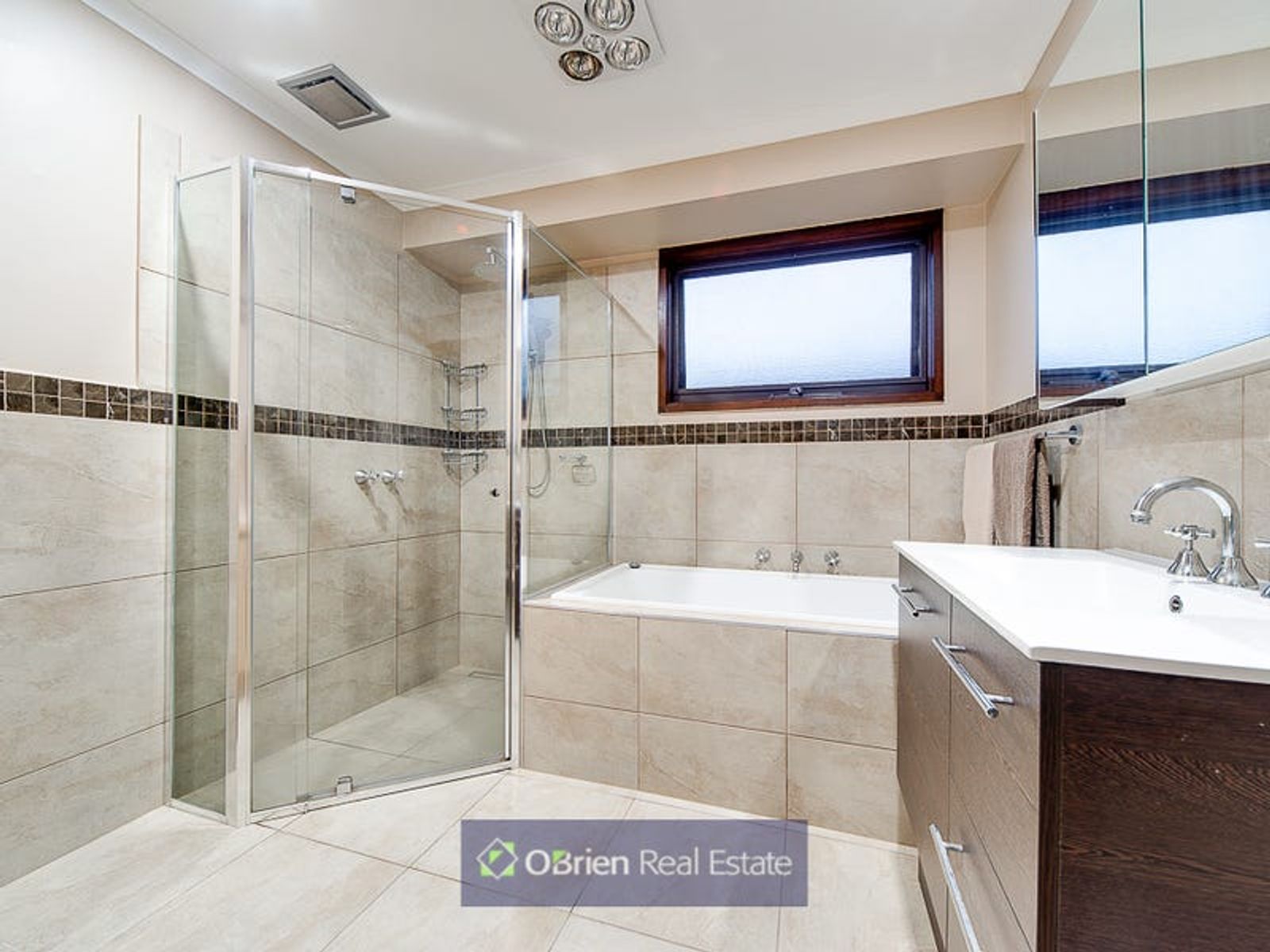 8 Kinloch Gardens, Endeavour Hills, VIC 3802, Endeavour Hills - Thumbnail 7