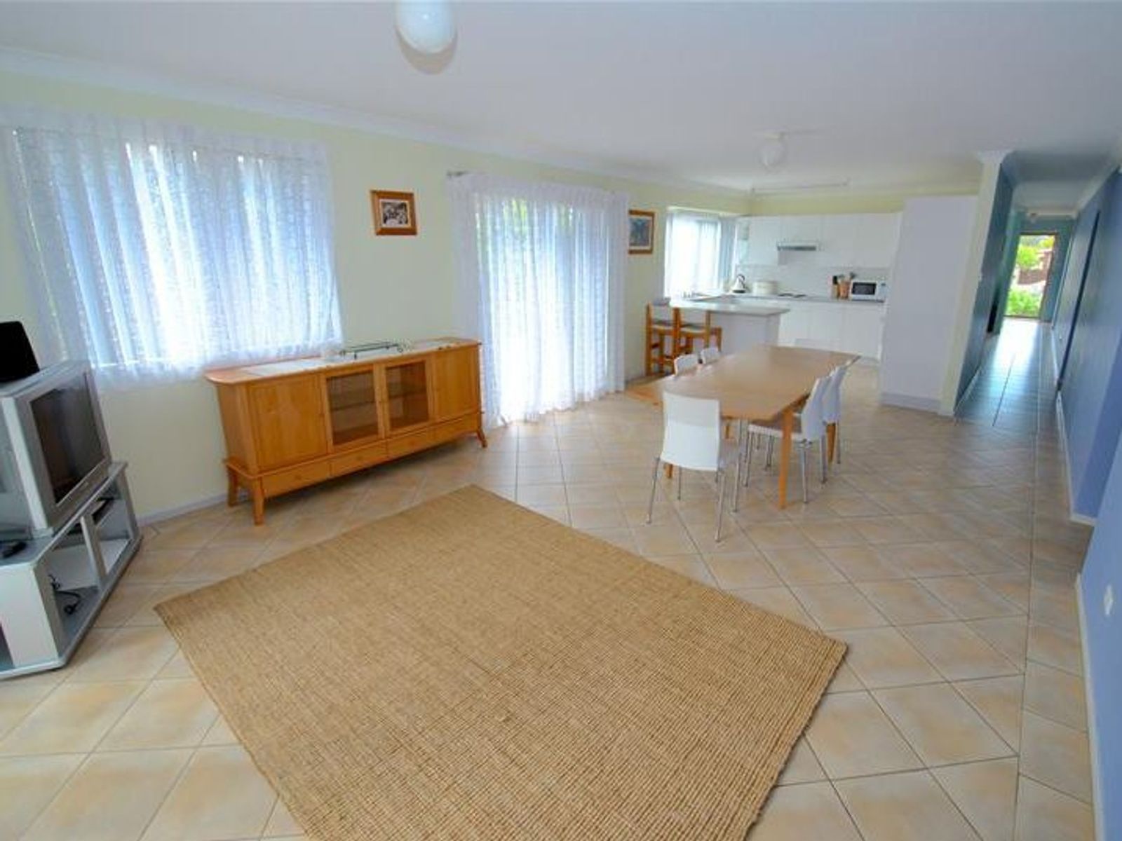184 The Lake Circuit, Culburra Beach NSW 2540, Culburra Beach - Thumbnail 3