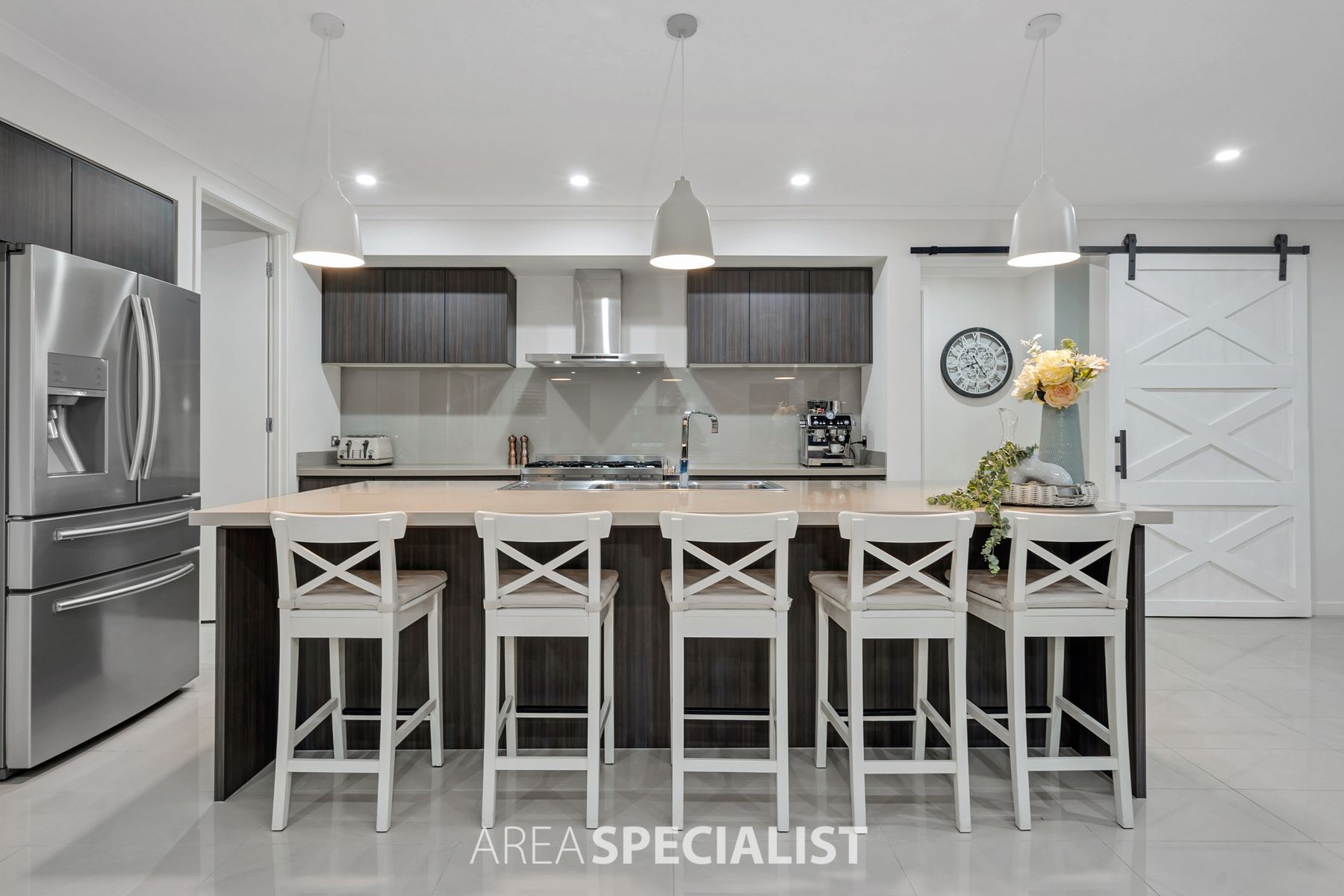 10 Woodstock Drive, Cranbourne North, VIC 3977, Cranbourne North - Thumbnail 3