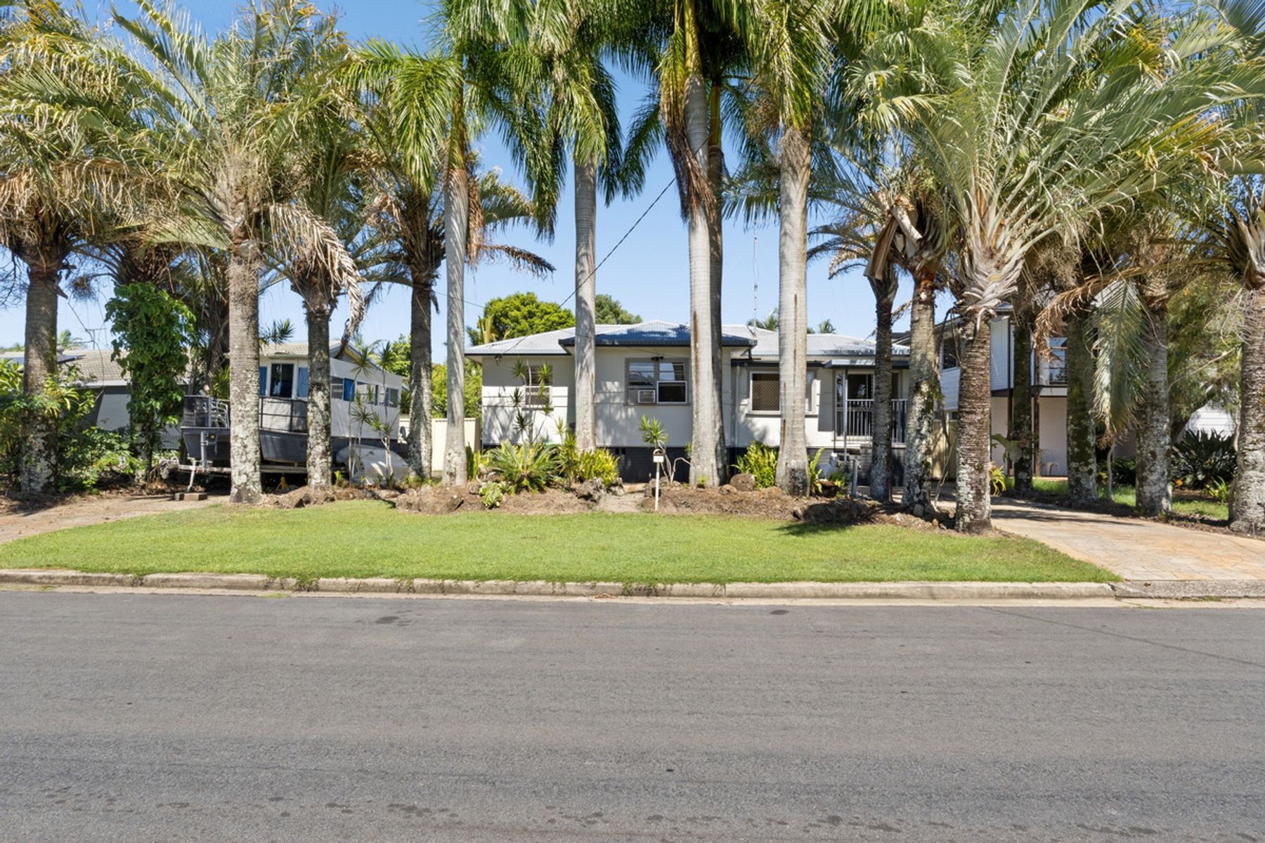 7 Jacaranda Avenue, Tweed Heads West NSW 2485, Tweed Heads West - Thumbnail 2