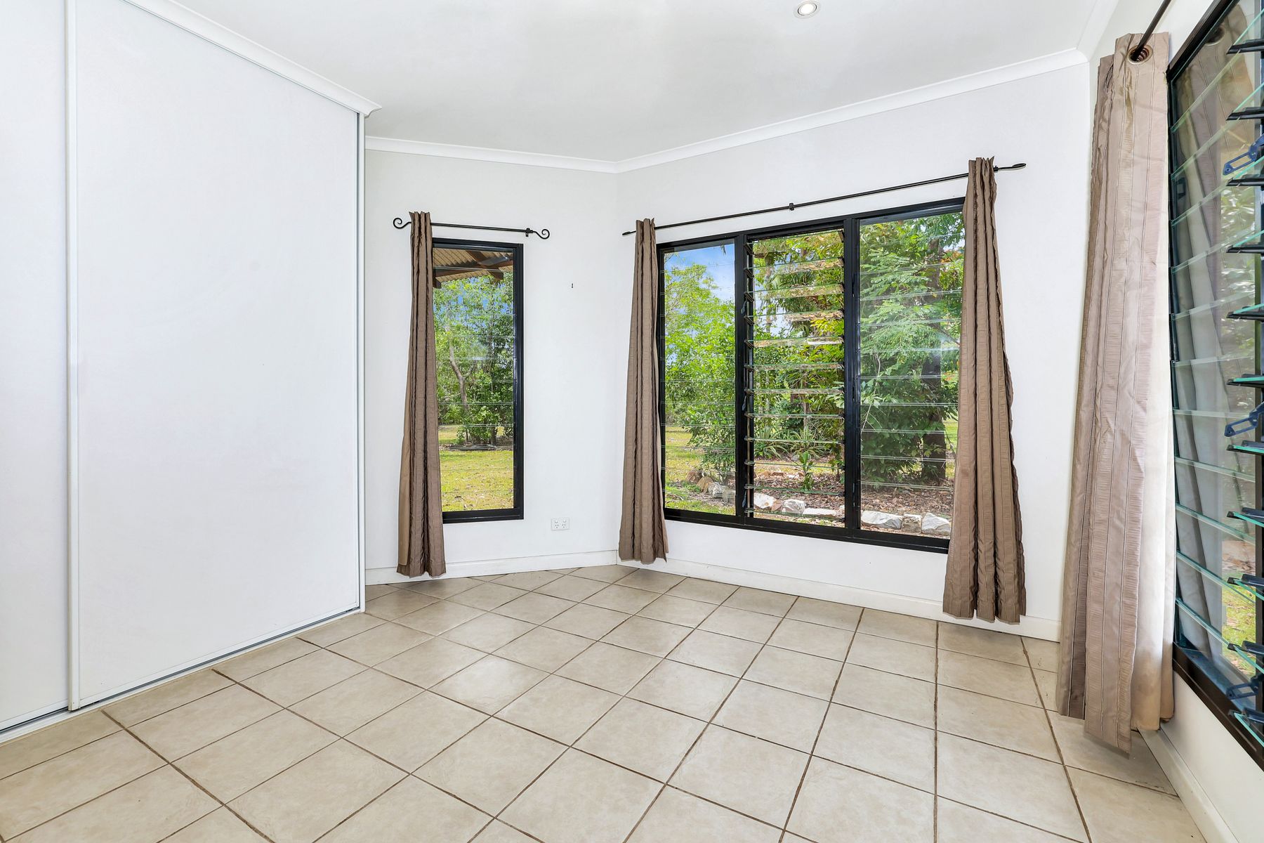 35 Wagtail Court, Howard Springs NT 0835, Howard Springs - Thumbnail 4